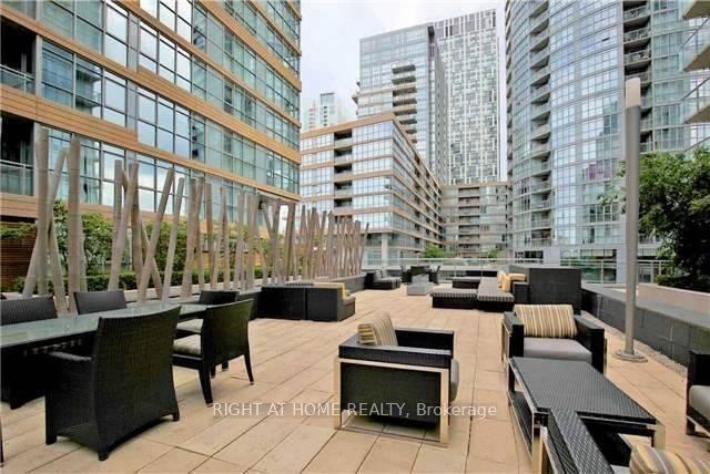 Photo 24 of Unit 1505, 15 Iceboat Terrace, Toronto, Waterfront Communities — HOMEH