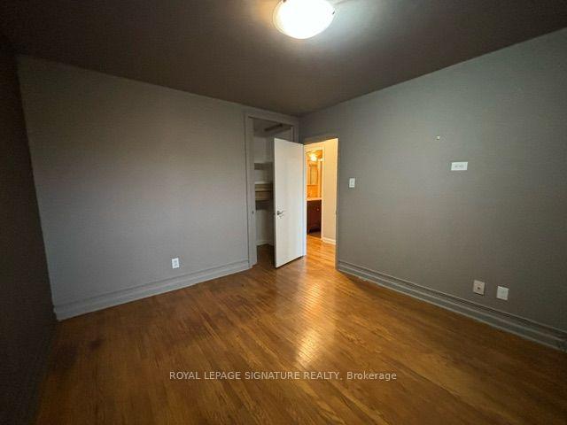 Photo 12 of Unit UPPER, 2551 Padstow Crescent, Mississauga, Clarkson — HOMEH