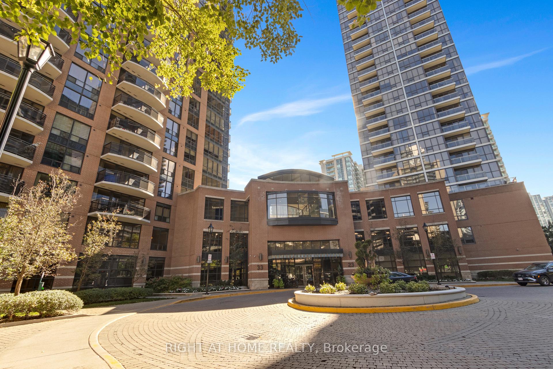 Photo 28 of Unit 904, 23 Sheppard Avenue E, North York, Willowdale East — HOMEH