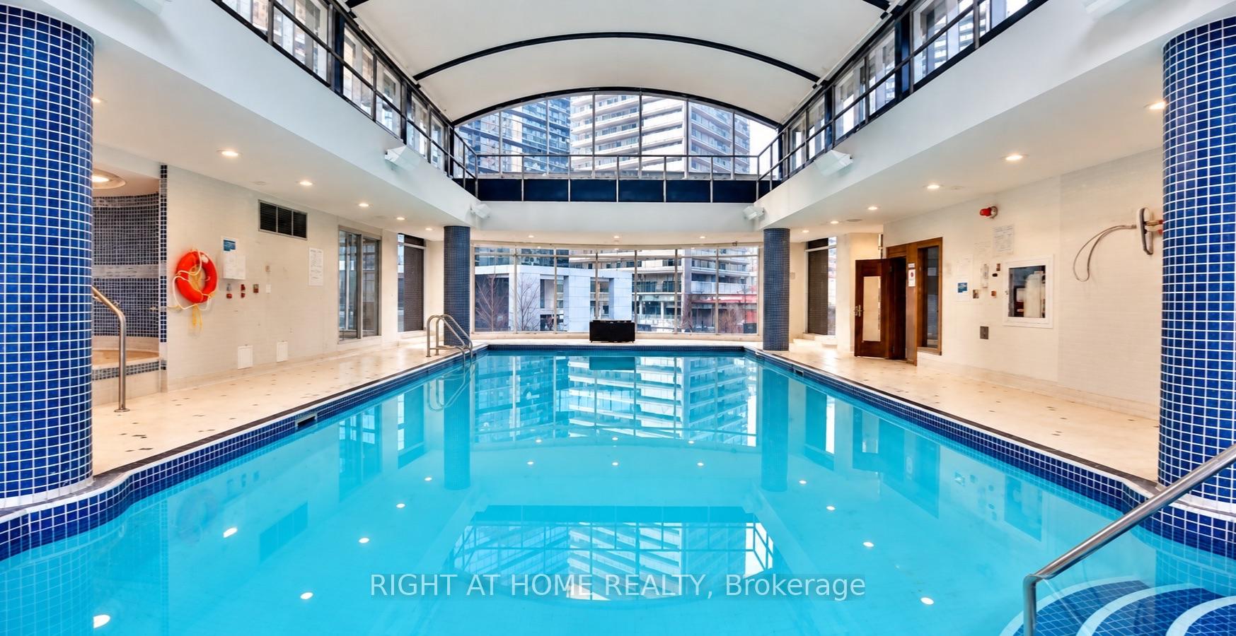 Photo 33 of Unit 904, 23 Sheppard Avenue E, North York, Willowdale East — HOMEH