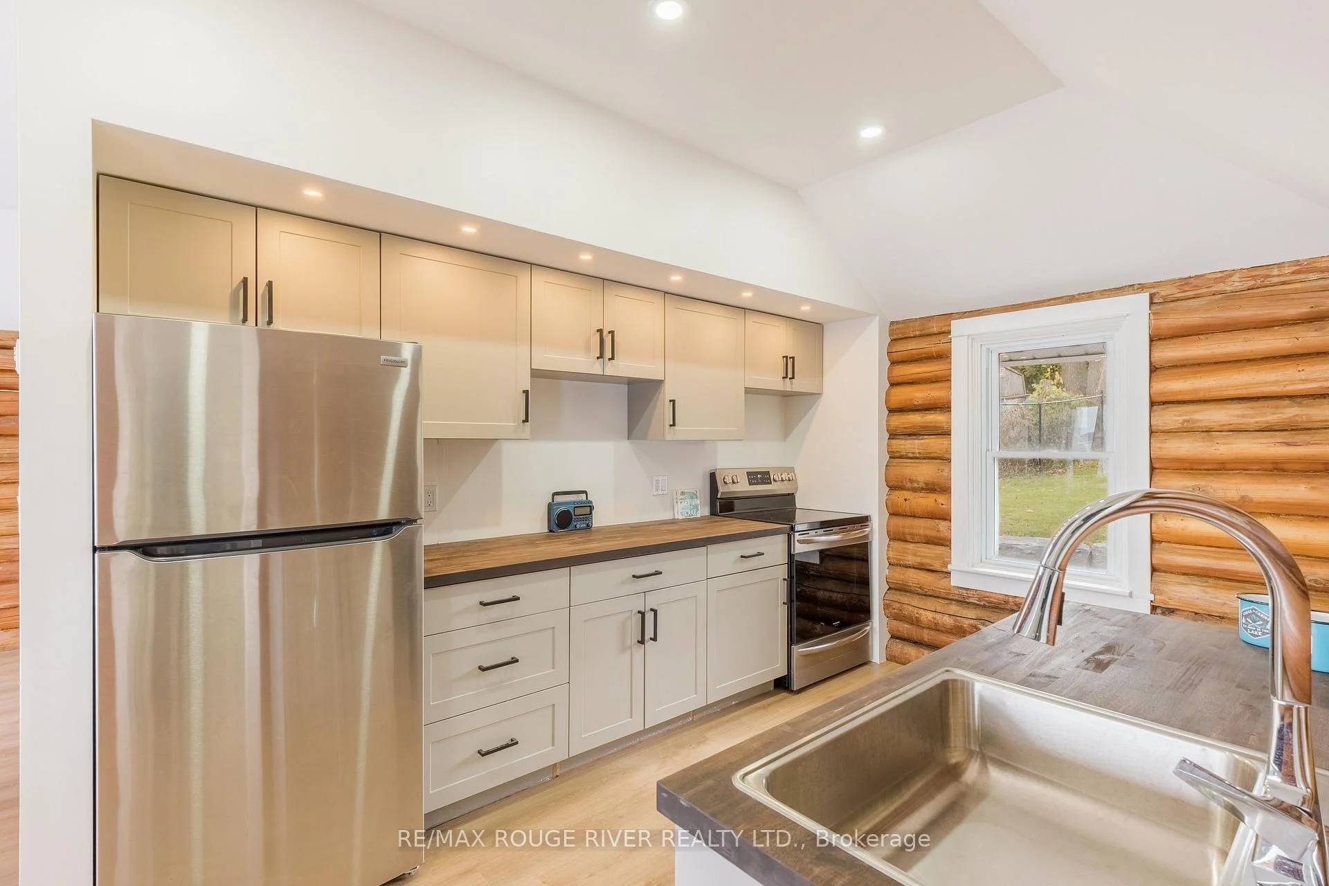 Photo 40 of Unit 130, 5330 McFarland Road, Hamilton Township, Rural Hamilton — HOMEH