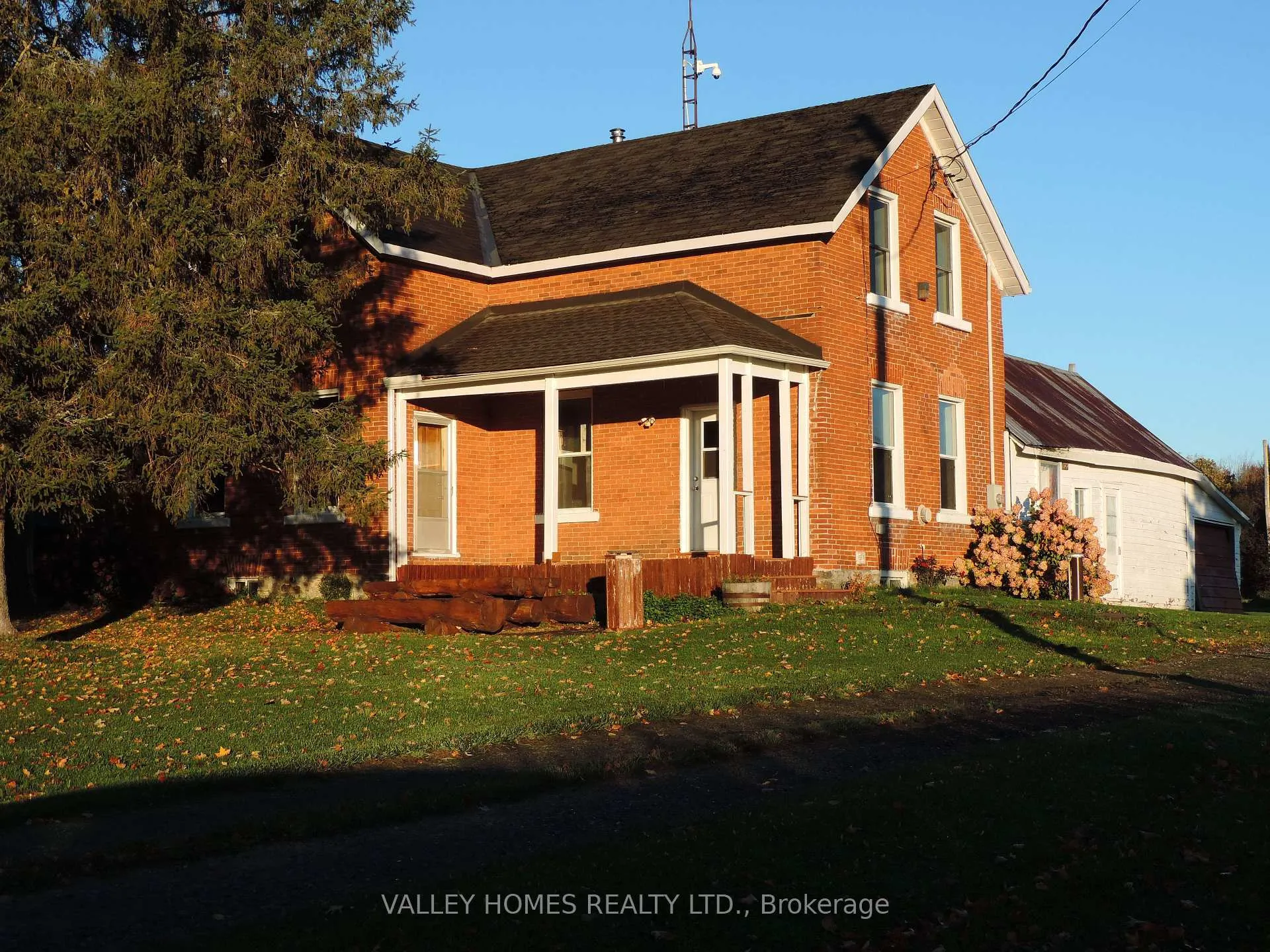 Photo of 11768 Highway 7
