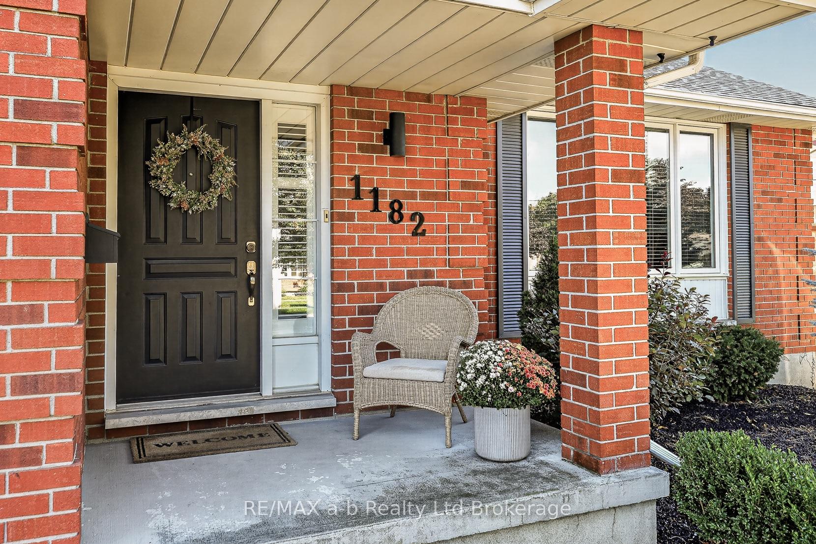Photo 2 of 1182 Sprucedale Road, Woodstock, Woodstock - North — HOMEH