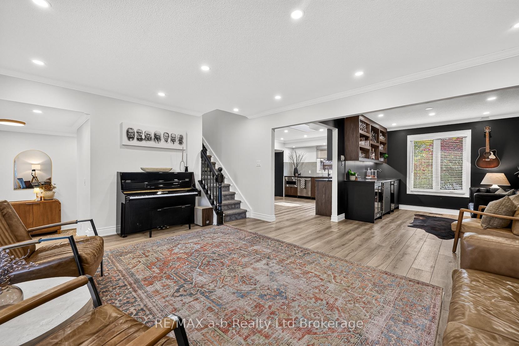 Photo 6 of 1182 Sprucedale Road, Woodstock, Woodstock - North — HOMEH