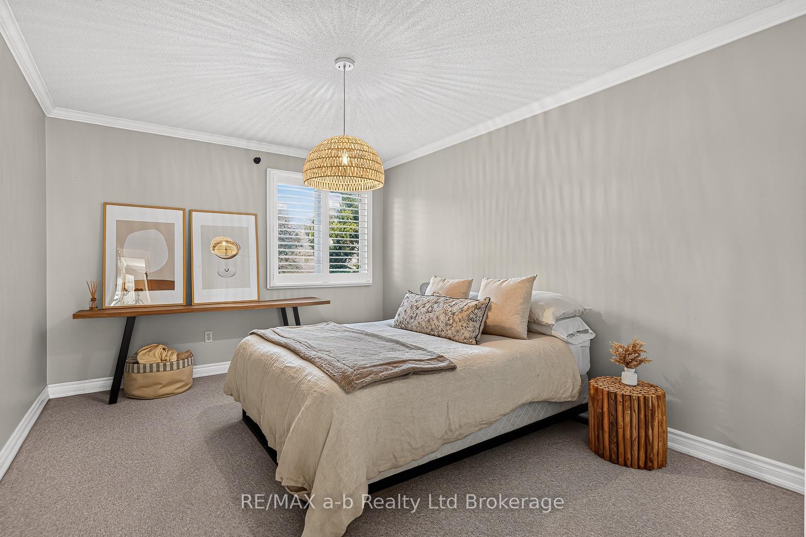 Photo 22 of 1182 Sprucedale Road, Woodstock, Woodstock - North — HOMEH