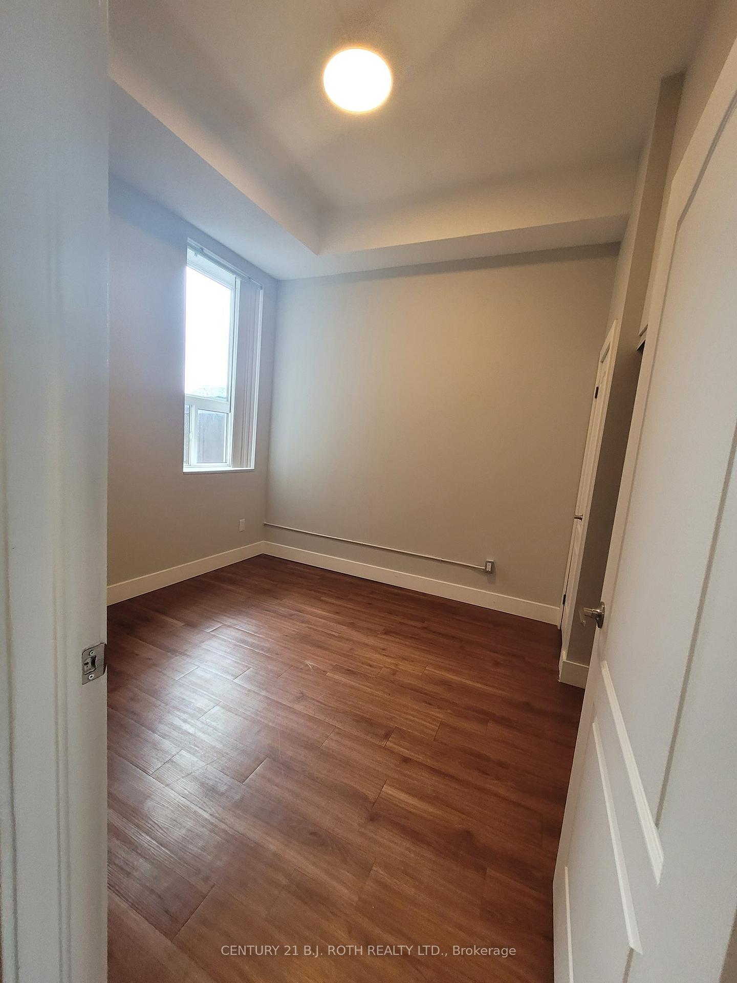 Photo 7 of Unit 203, 19 Dunlop Street W, Barrie, City Centre — HOMEH