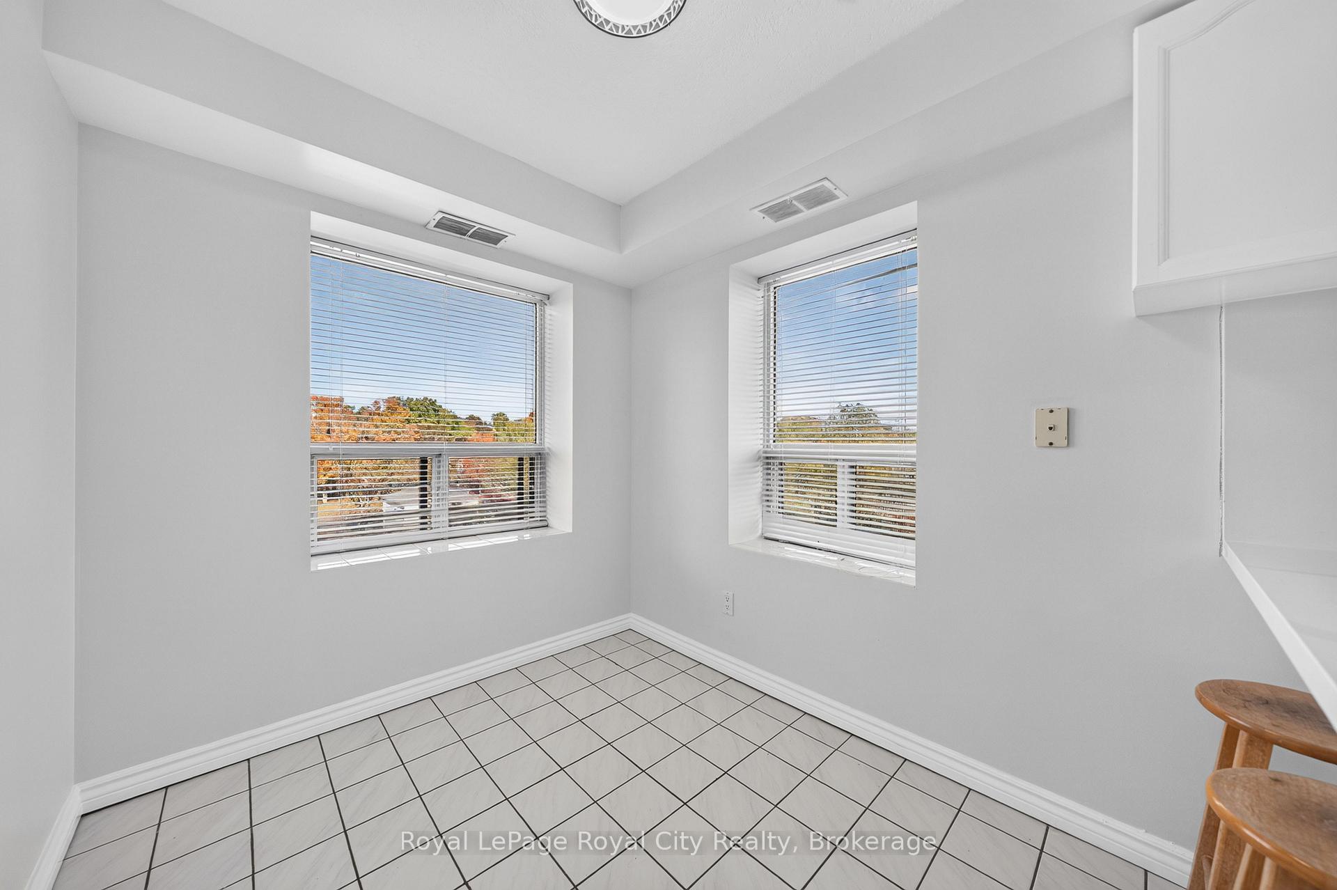 Photo 10 of Unit 701, 281 Bristol Street, Guelph, Junction/Onward Willow — HOMEH