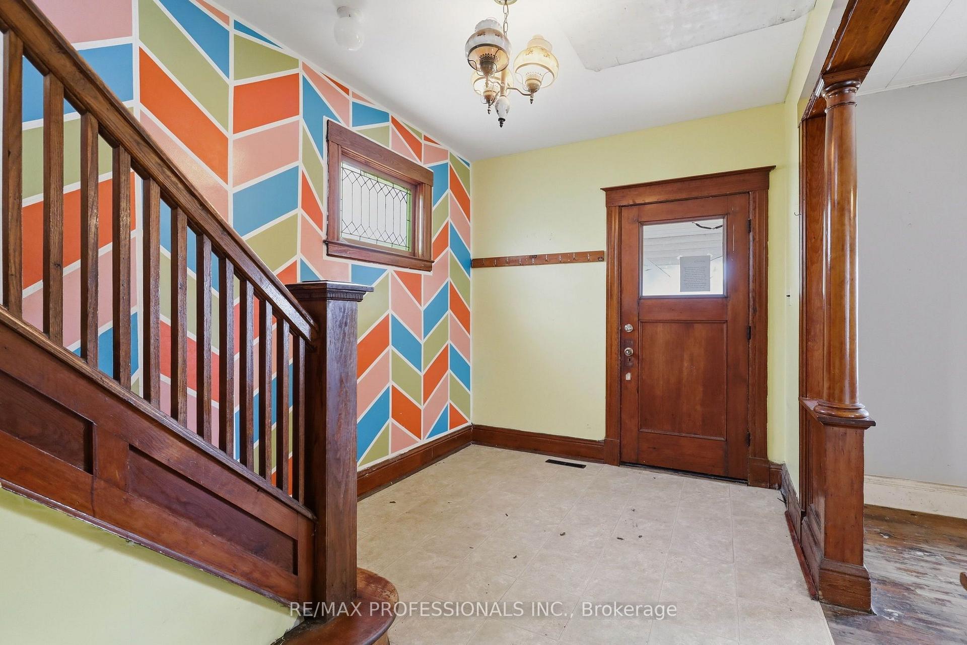 Photo 8 of 26 Arthur Avenue, St. Thomas — HOMEH