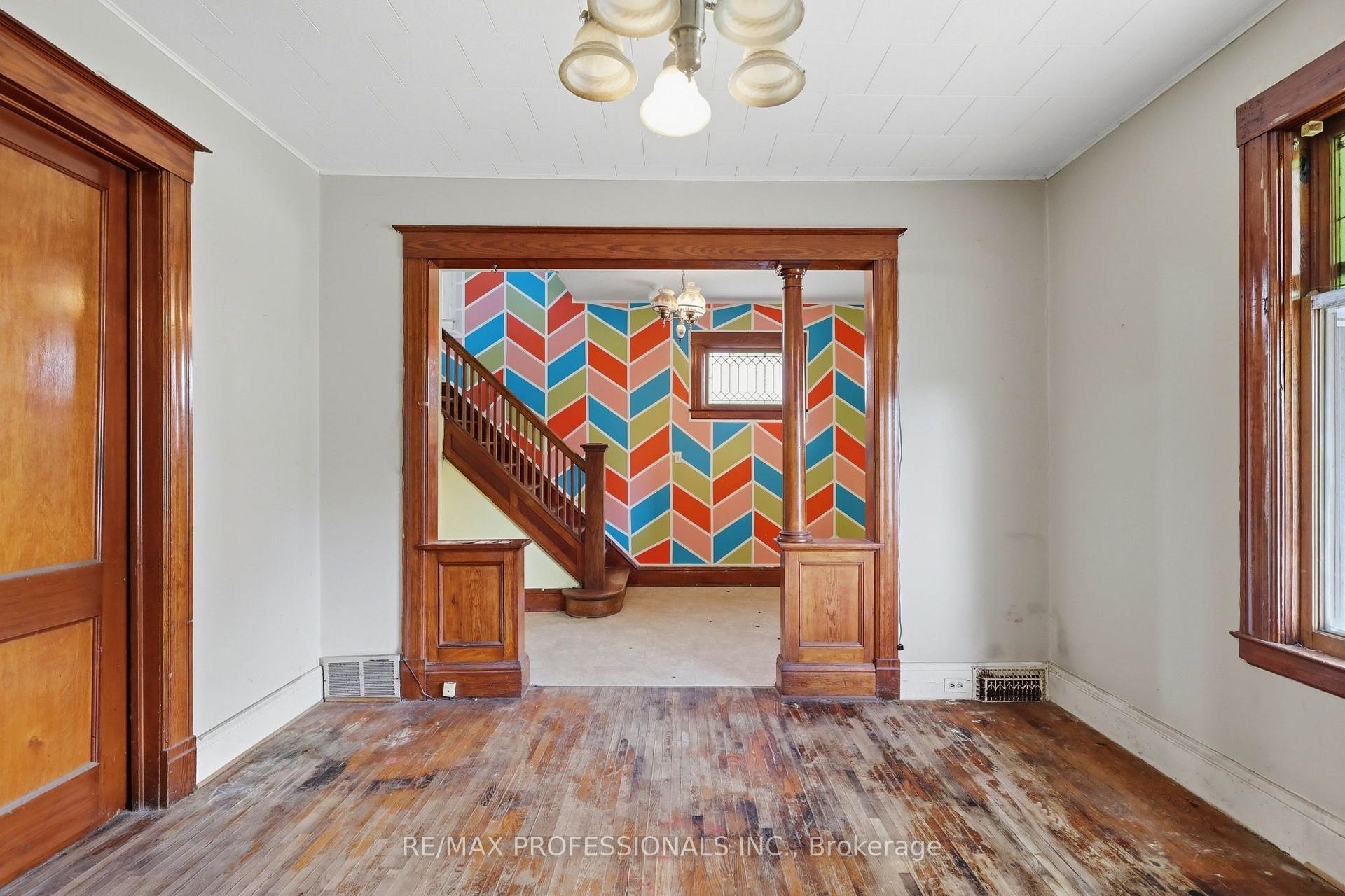Photo 13 of 26 Arthur Avenue, St. Thomas — HOMEH