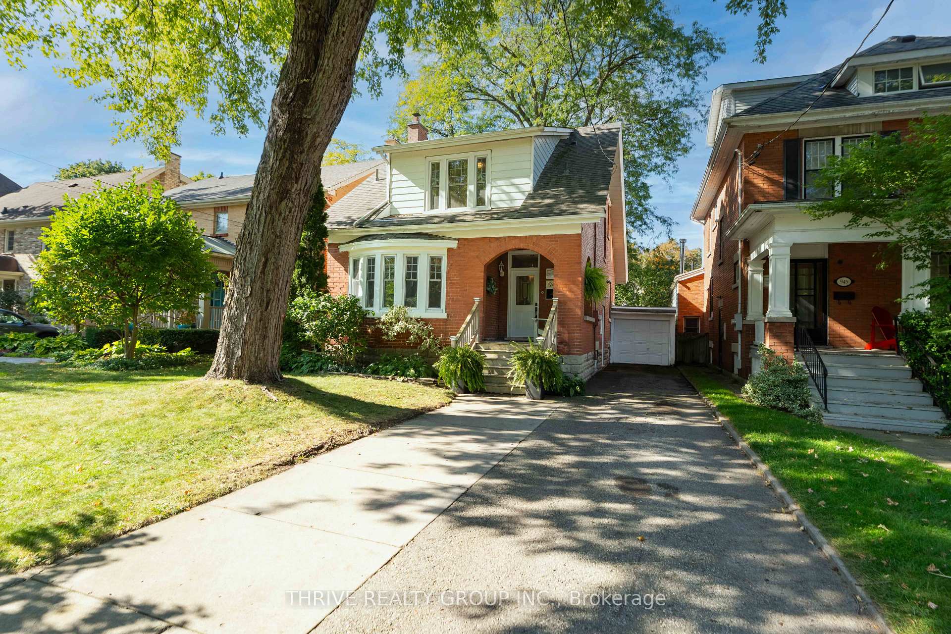 Photo 1 of 943 Waterloo Street, London, East B — HOMEH