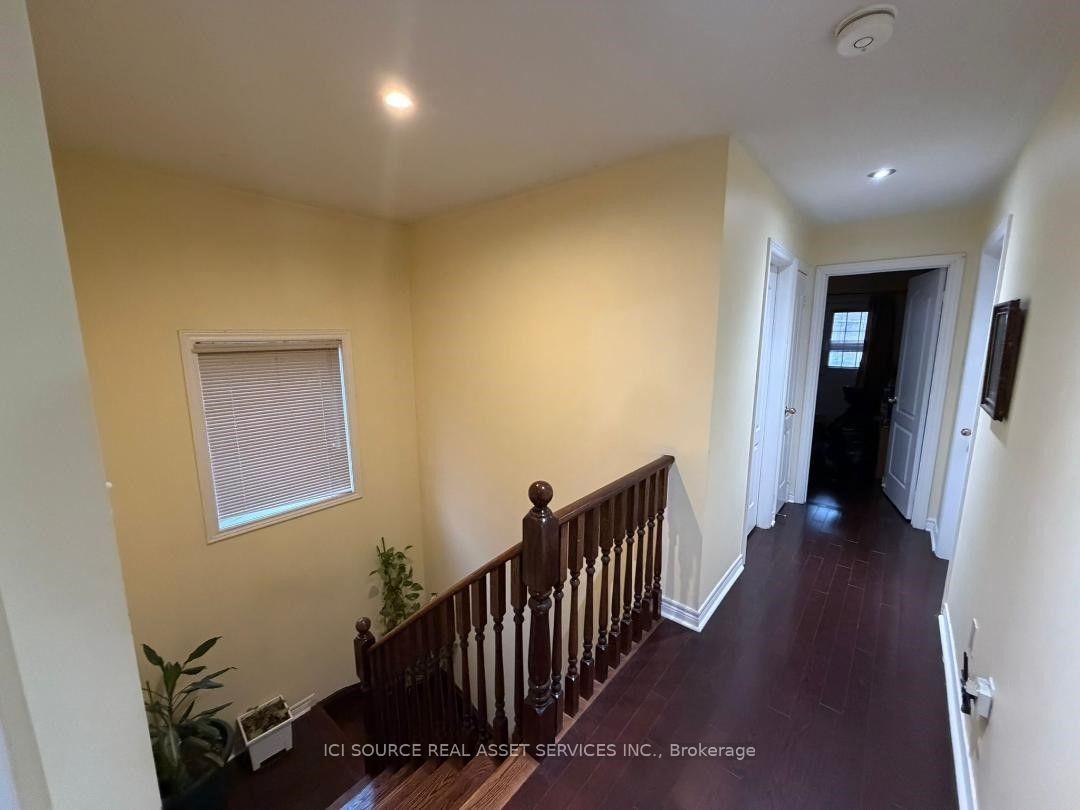 Photo 9 of Unit Upper, 26 Pefferlaw Circle, Brampton, Bram West — HOMEH