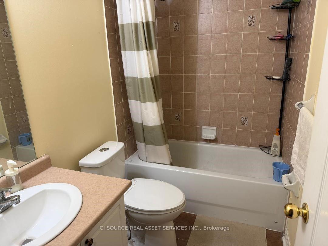 Photo 21 of Unit Upper, 26 Pefferlaw Circle, Brampton, Bram West — HOMEH