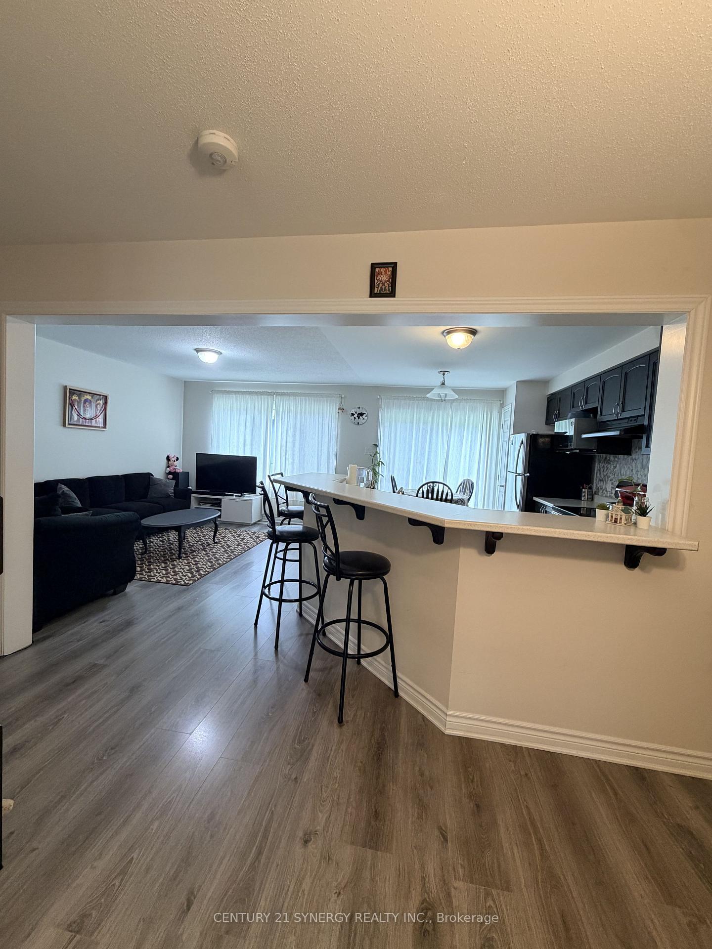 Photo 6 of 151 Cranesbill Road, Ottawa, Kanata - Emerald Meadows/Trailwest — HOMEH