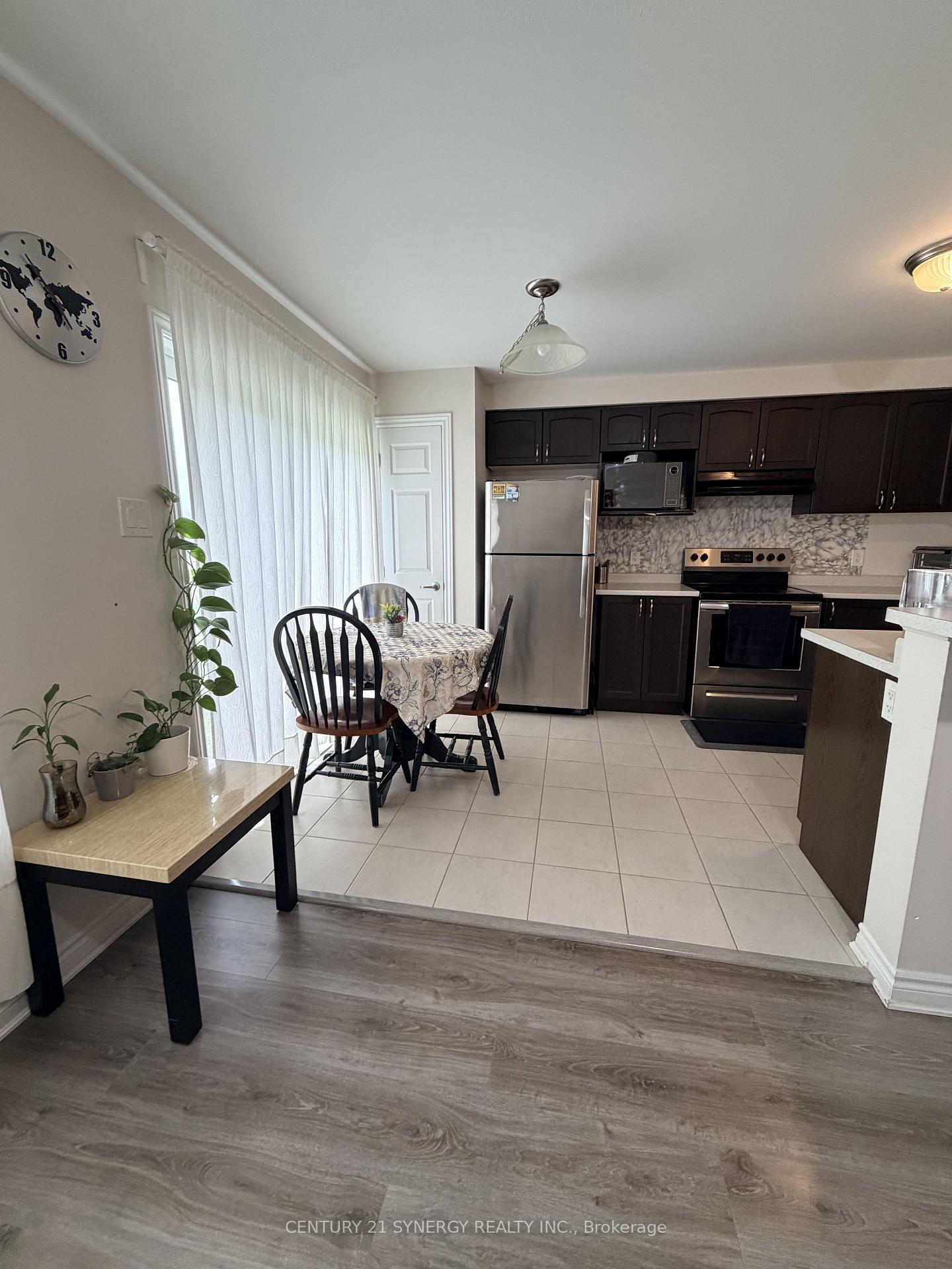 Photo 8 of 151 Cranesbill Road, Ottawa, Kanata - Emerald Meadows/Trailwest — HOMEH