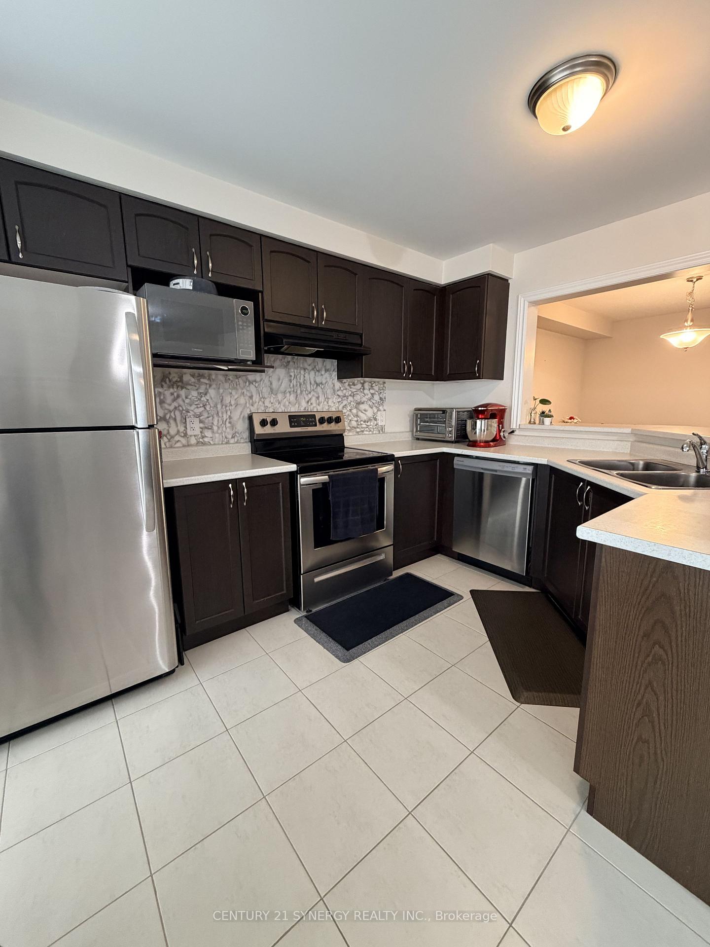 Photo 9 of 151 Cranesbill Road, Ottawa, Kanata - Emerald Meadows/Trailwest — HOMEH