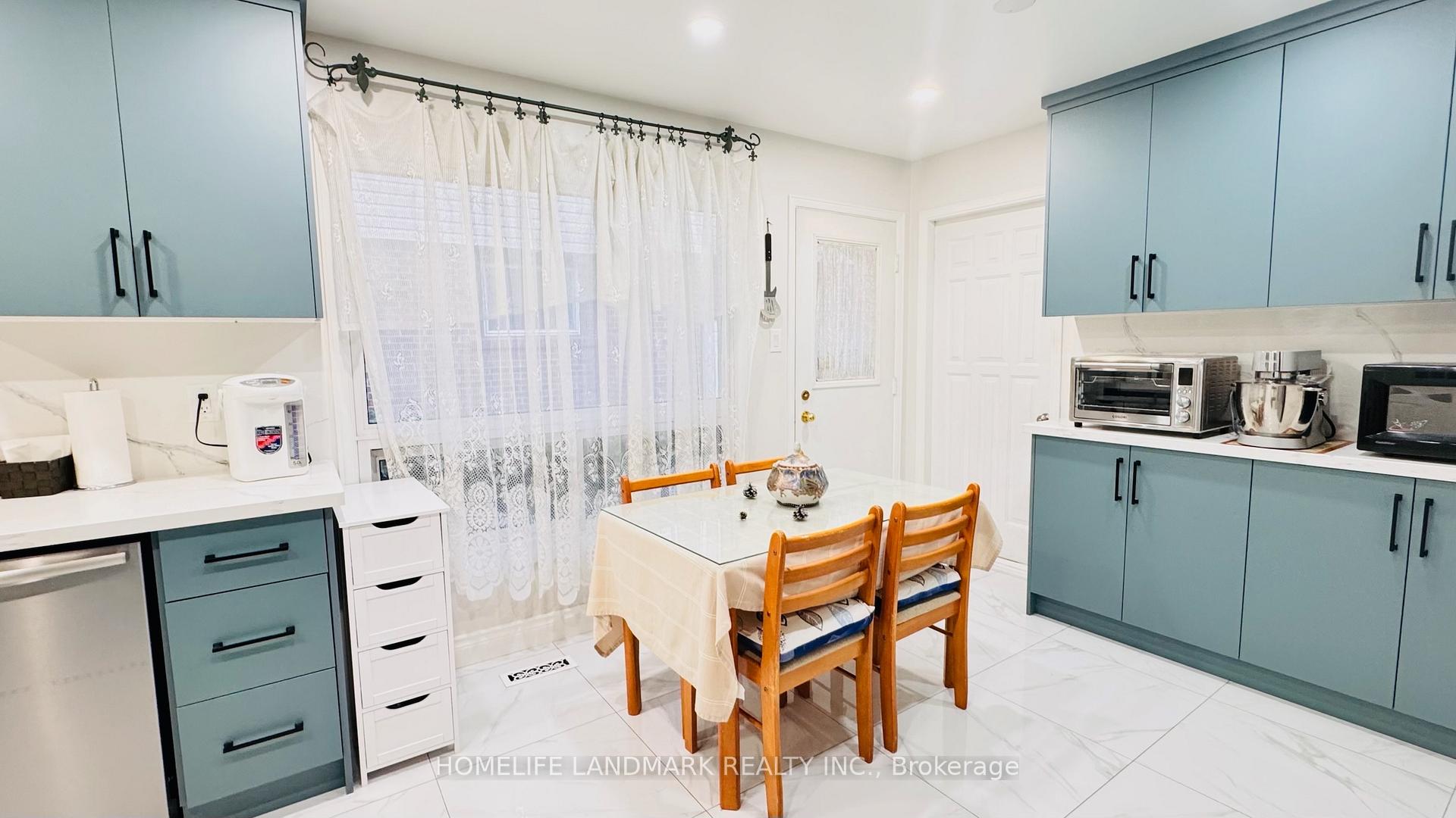 Photo 11 of 209 Willowbrook Road, Markham, Aileen-Willowbrook — HOMEH
