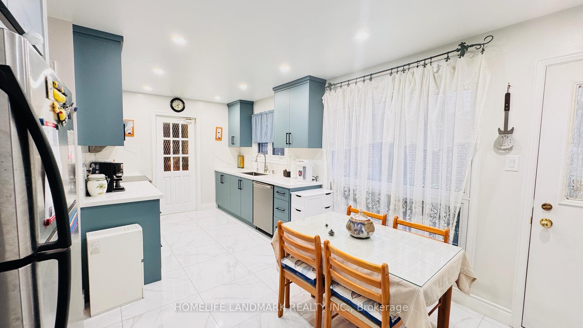 Photo 13 of 209 Willowbrook Road, Markham, Aileen-Willowbrook — HOMEH
