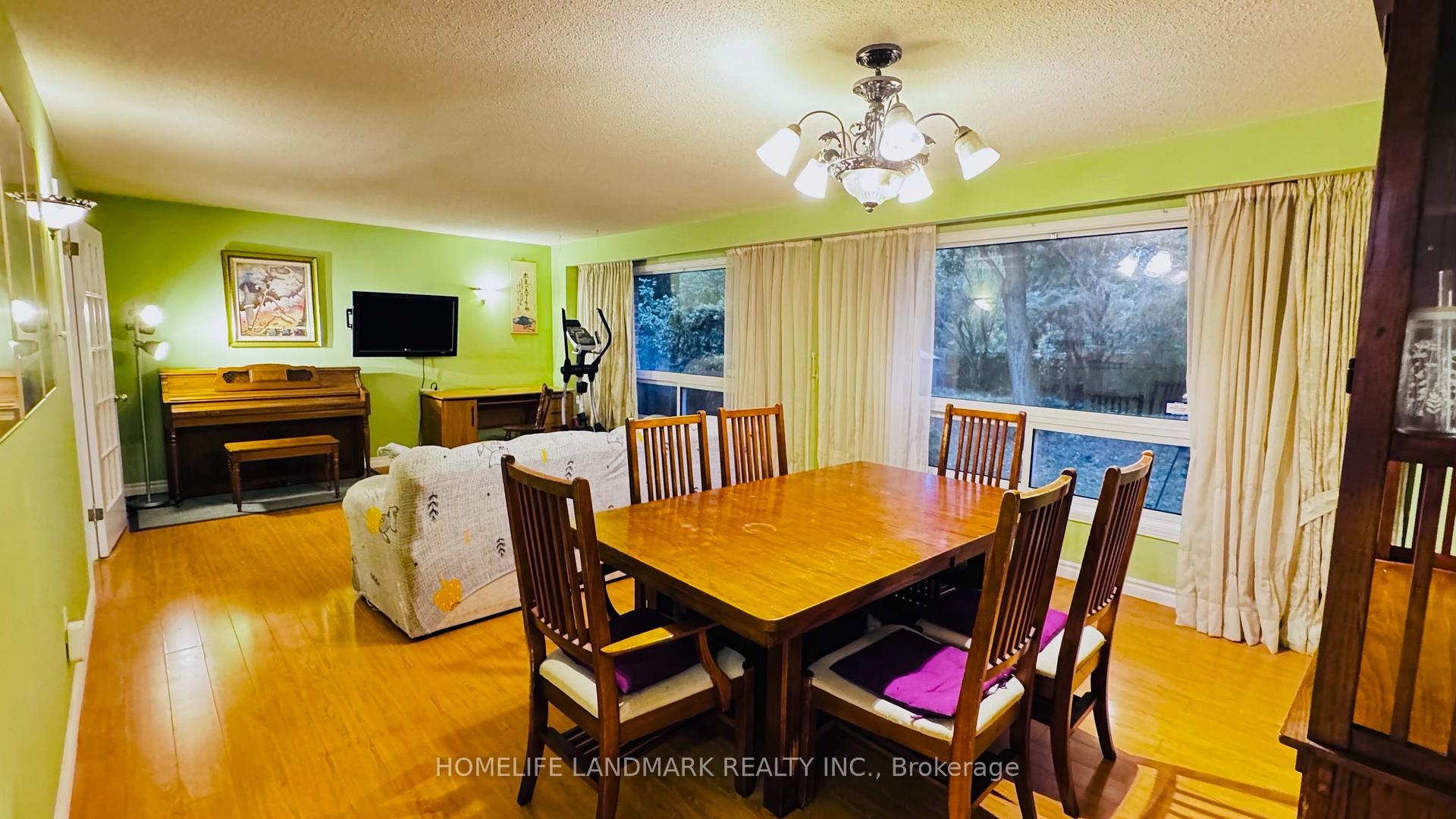 Photo 17 of 209 Willowbrook Road, Markham, Aileen-Willowbrook — HOMEH