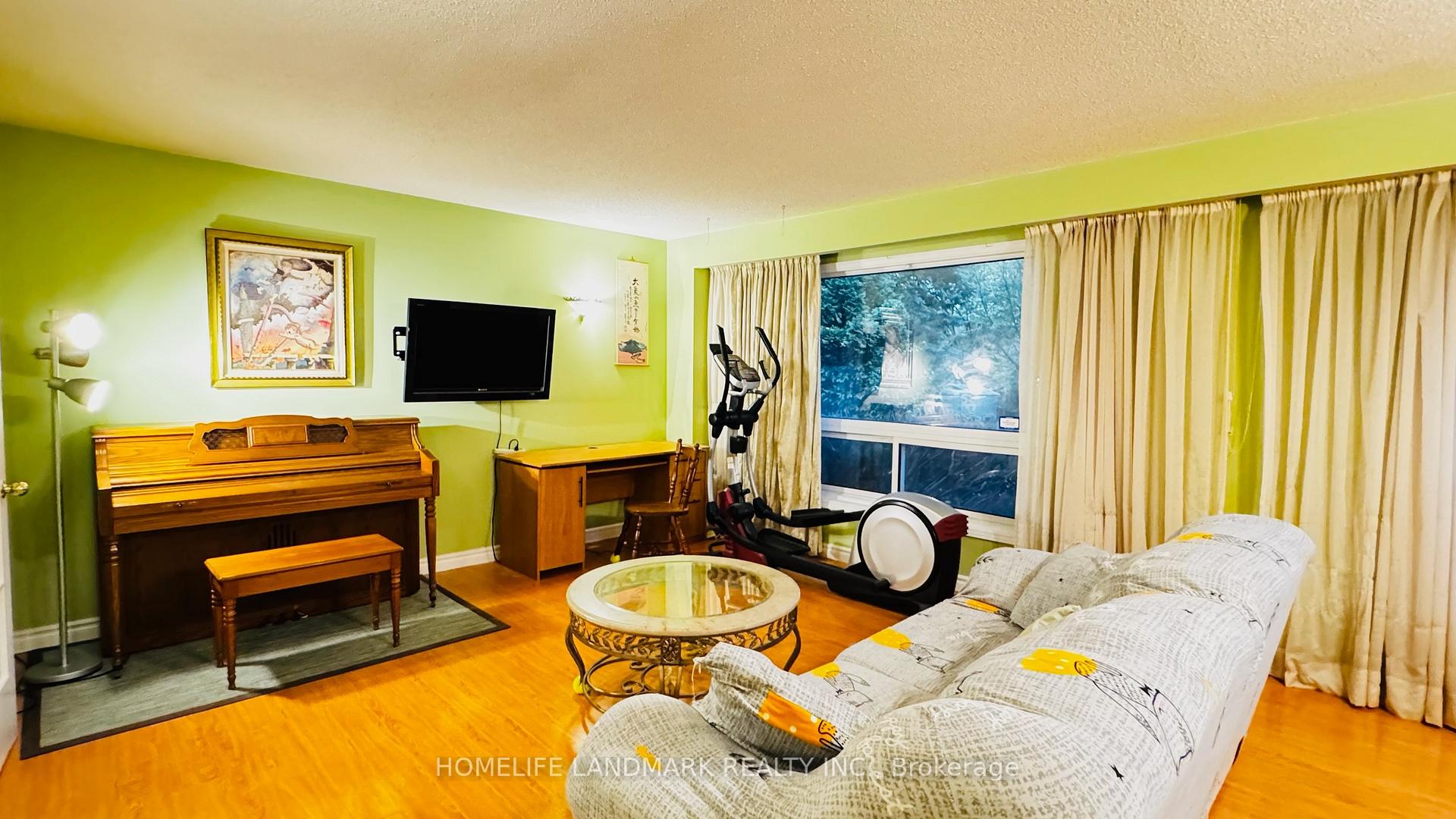 Photo 18 of 209 Willowbrook Road, Markham, Aileen-Willowbrook — HOMEH