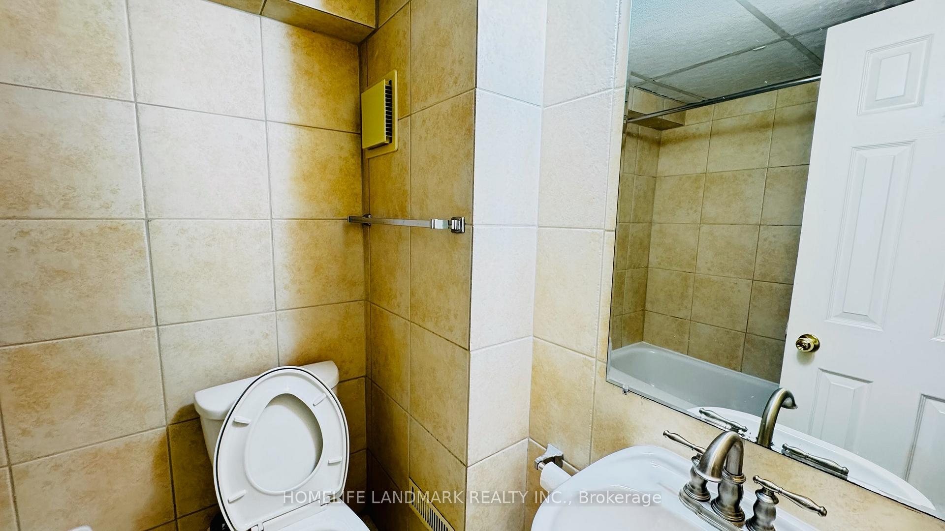Photo 44 of 209 Willowbrook Road, Markham, Aileen-Willowbrook — HOMEH