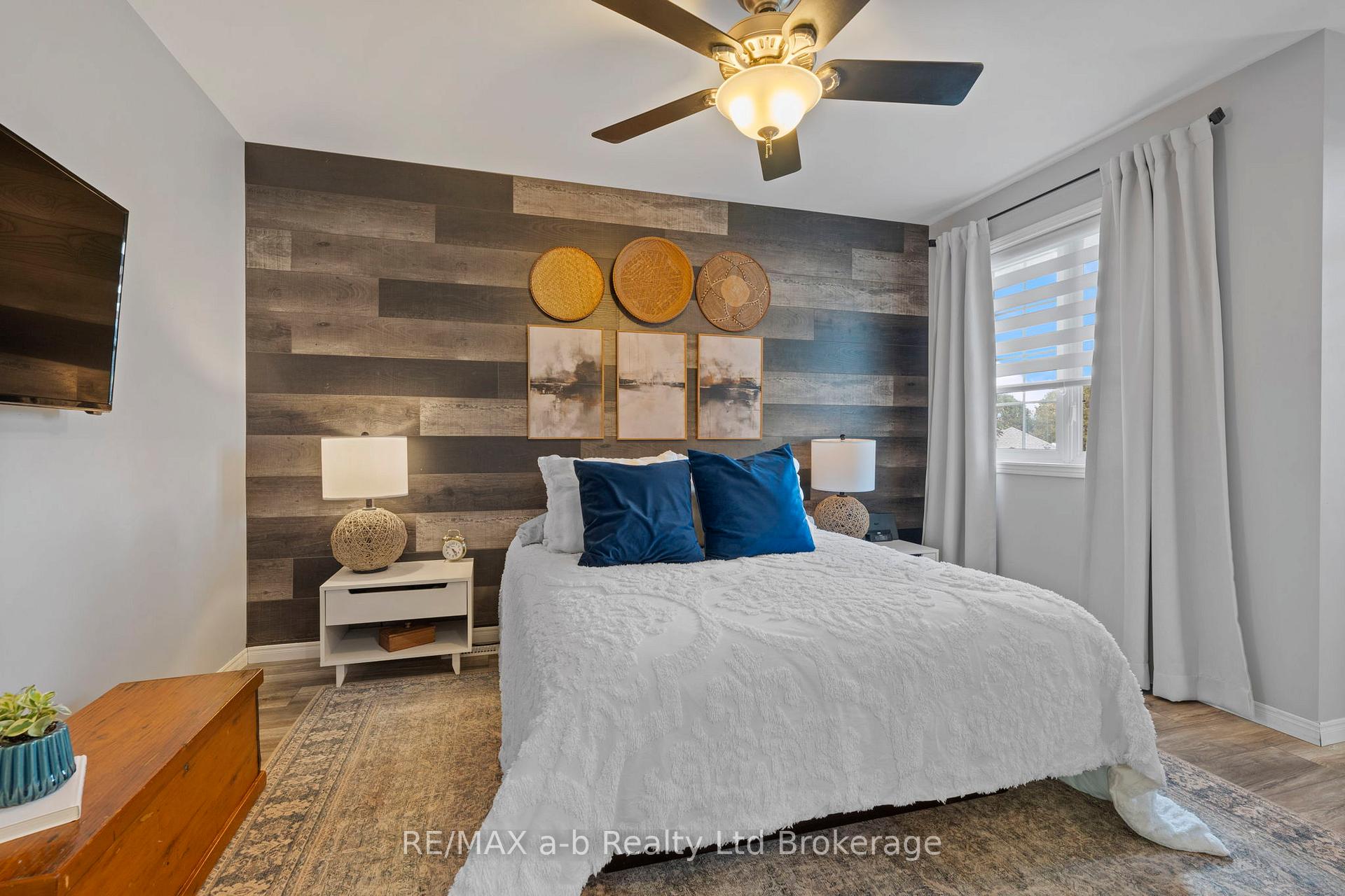 Photo 12 of 36 Kara Lane, Tillsonburg — HOMEH