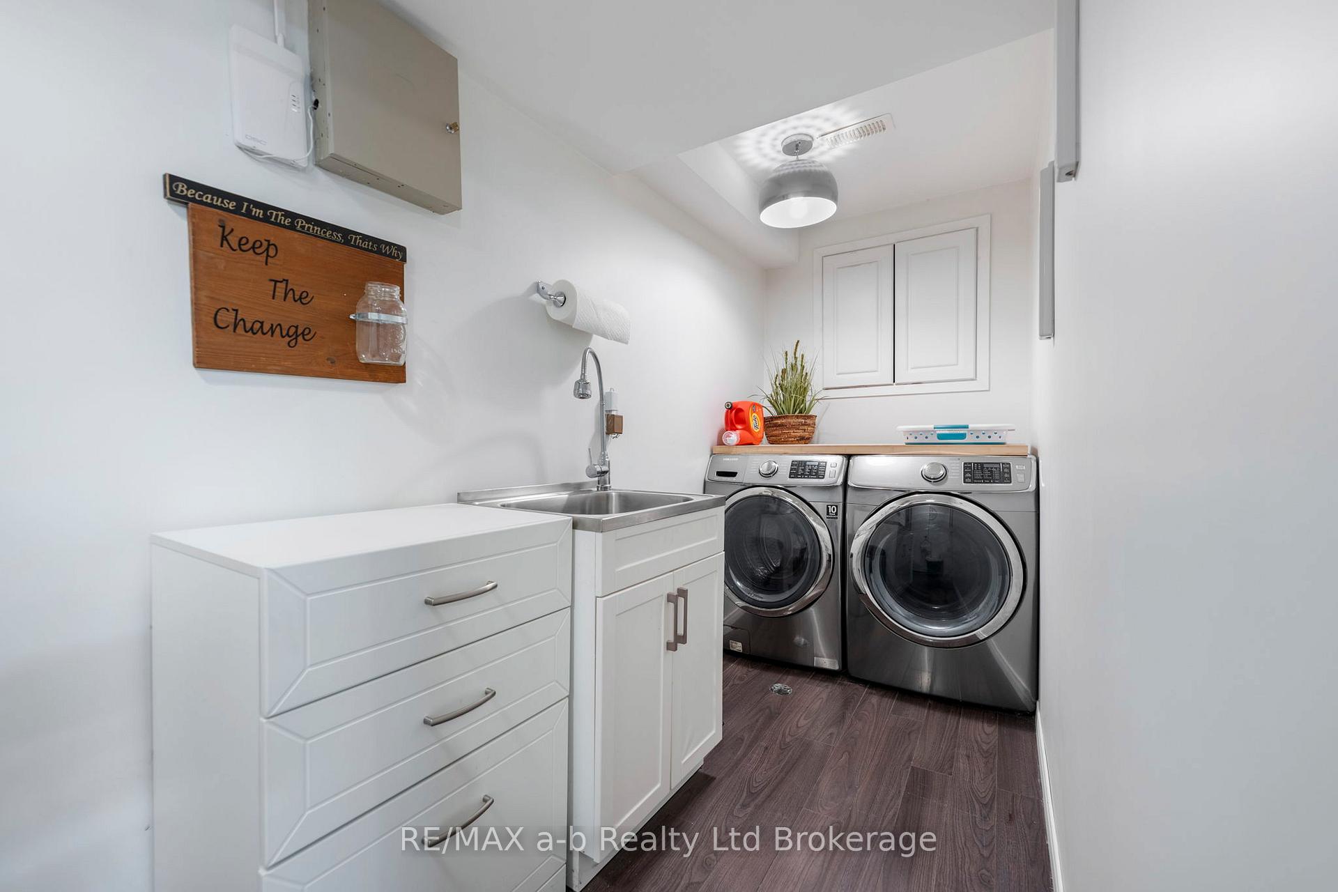 Photo 18 of 36 Kara Lane, Tillsonburg — HOMEH
