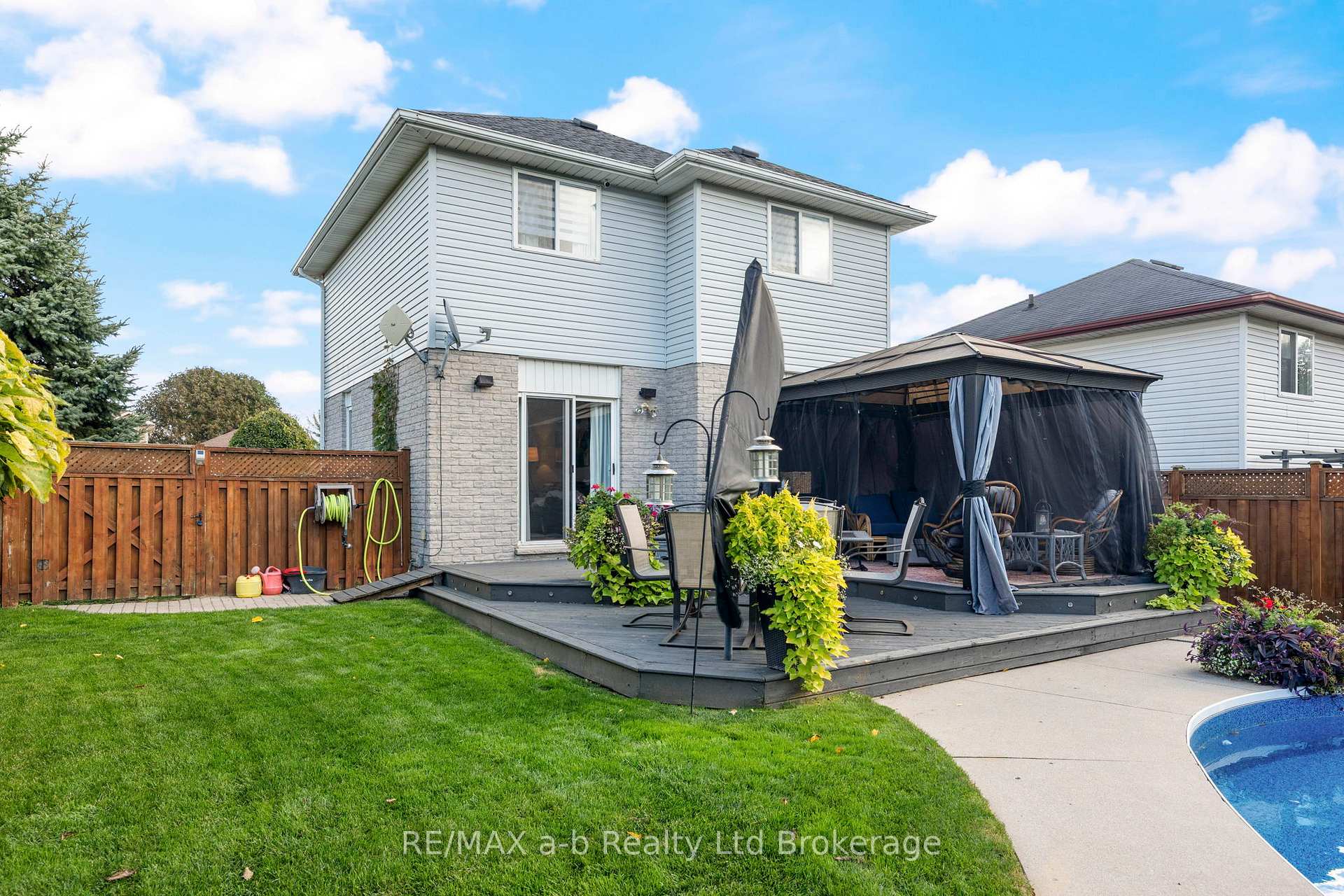 Photo 21 of 36 Kara Lane, Tillsonburg — HOMEH