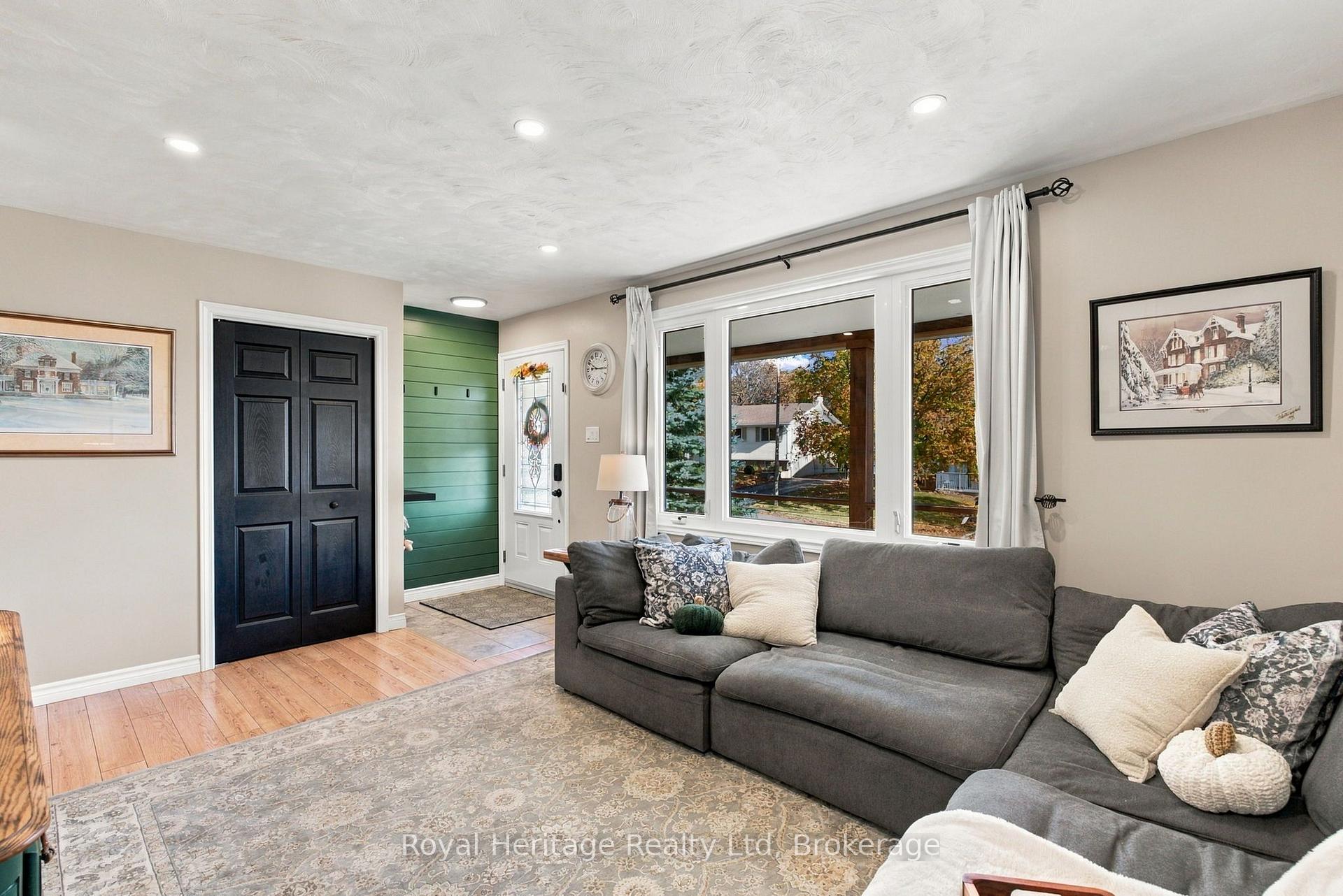 Photo 9 of 1533 Redwood Drive, Peterborough, Monaghan Ward 2 — HOMEH