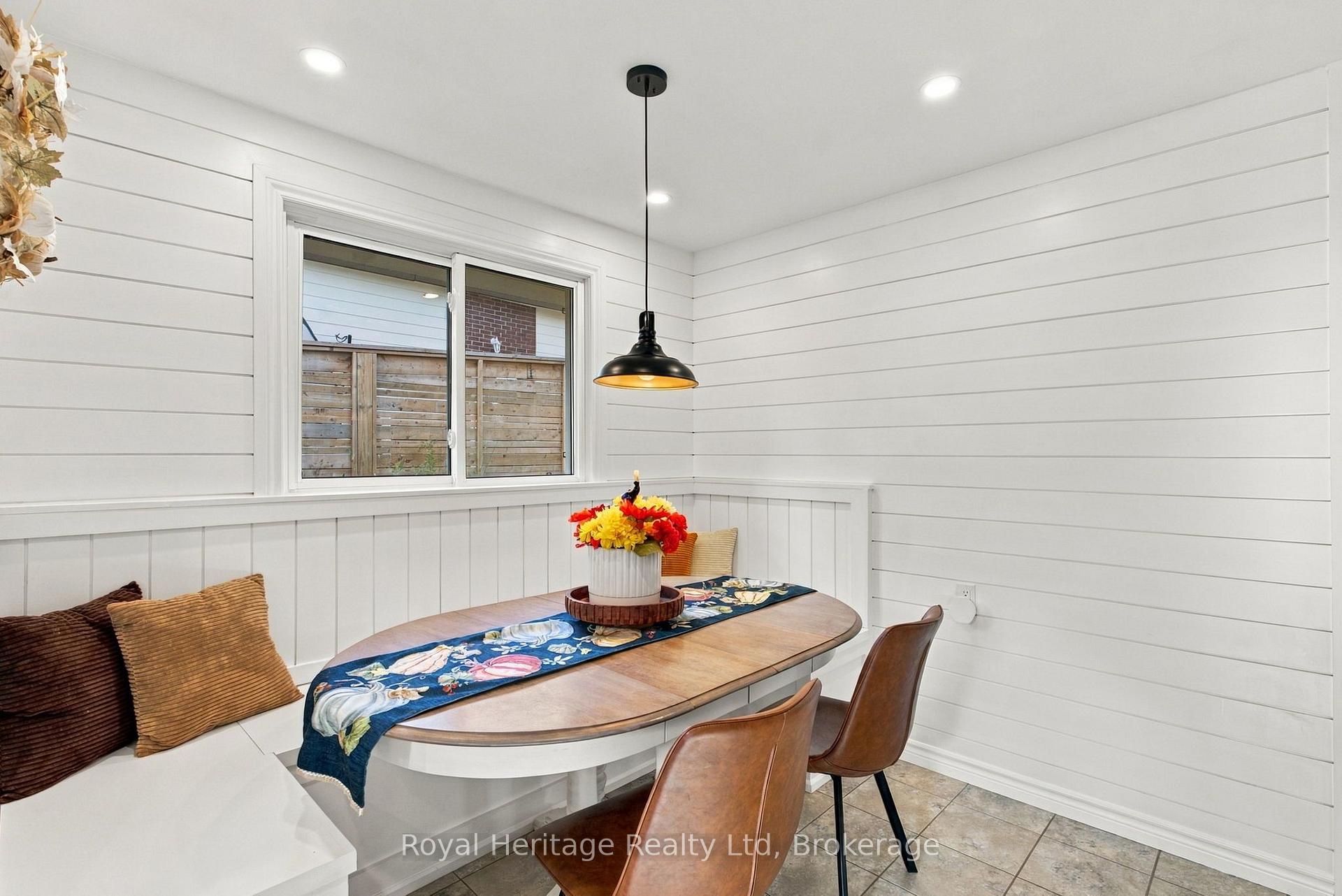 Photo 14 of 1533 Redwood Drive, Peterborough, Monaghan Ward 2 — HOMEH