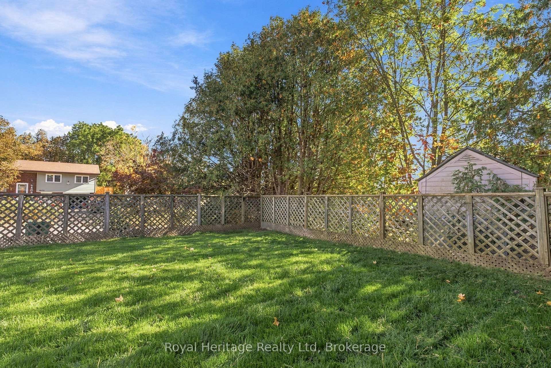 Photo 45 of 1533 Redwood Drive, Peterborough, Monaghan Ward 2 — HOMEH