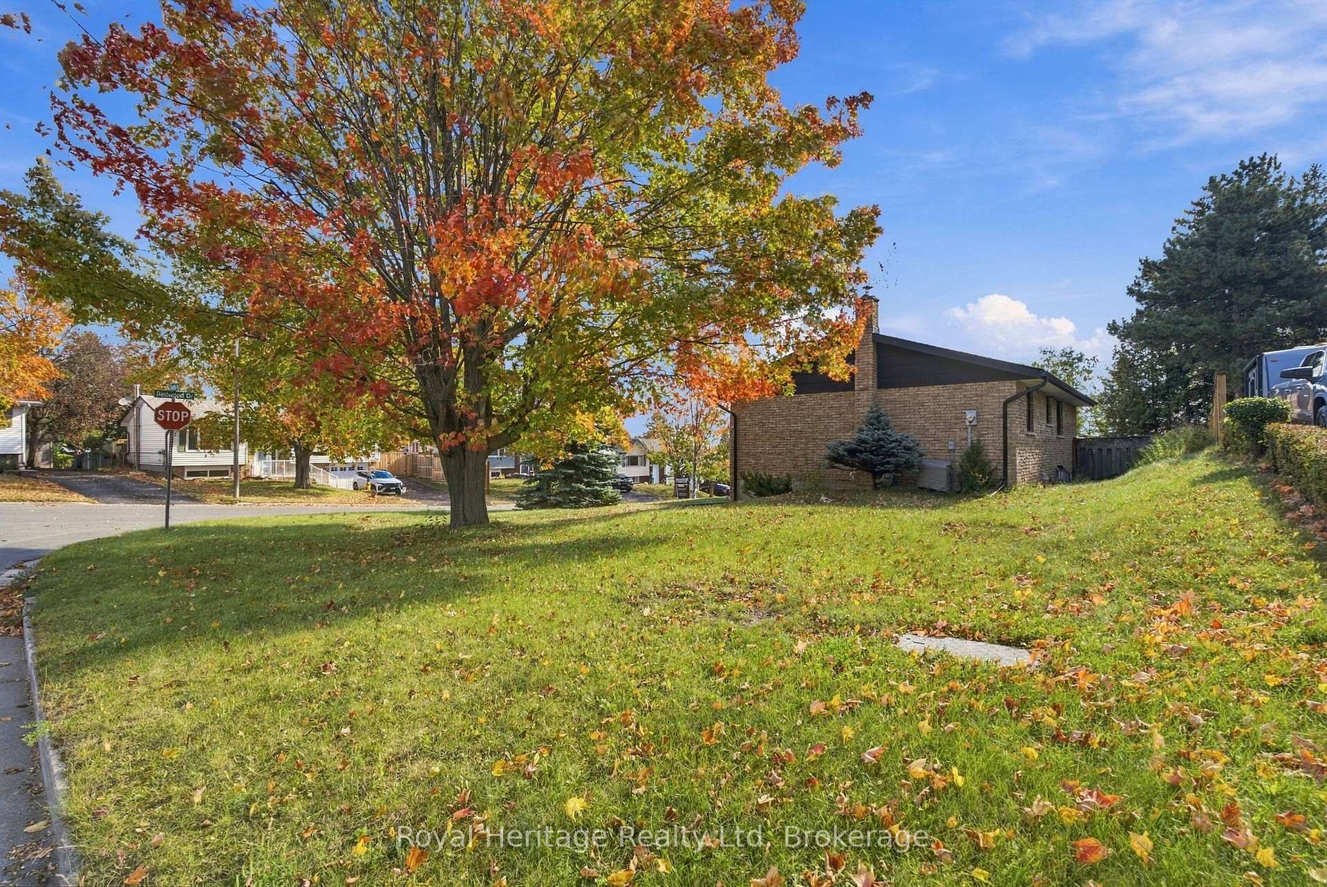 Photo 46 of 1533 Redwood Drive, Peterborough, Monaghan Ward 2 — HOMEH