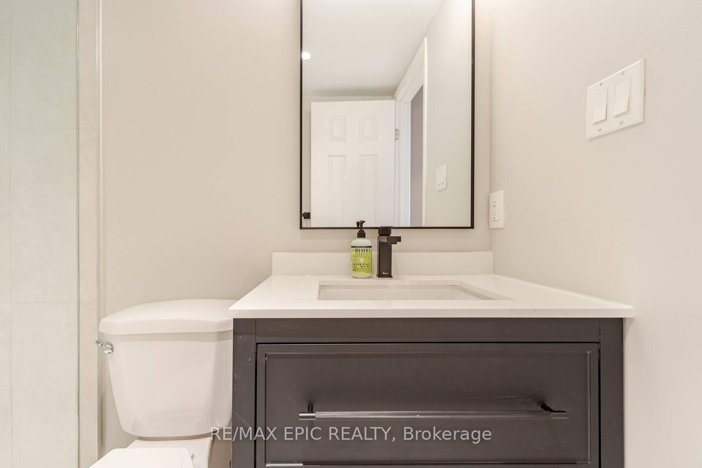Photo 15 of Unit 732, 75 Weldrick Road E, Richmond Hill, Observatory — HOMEH