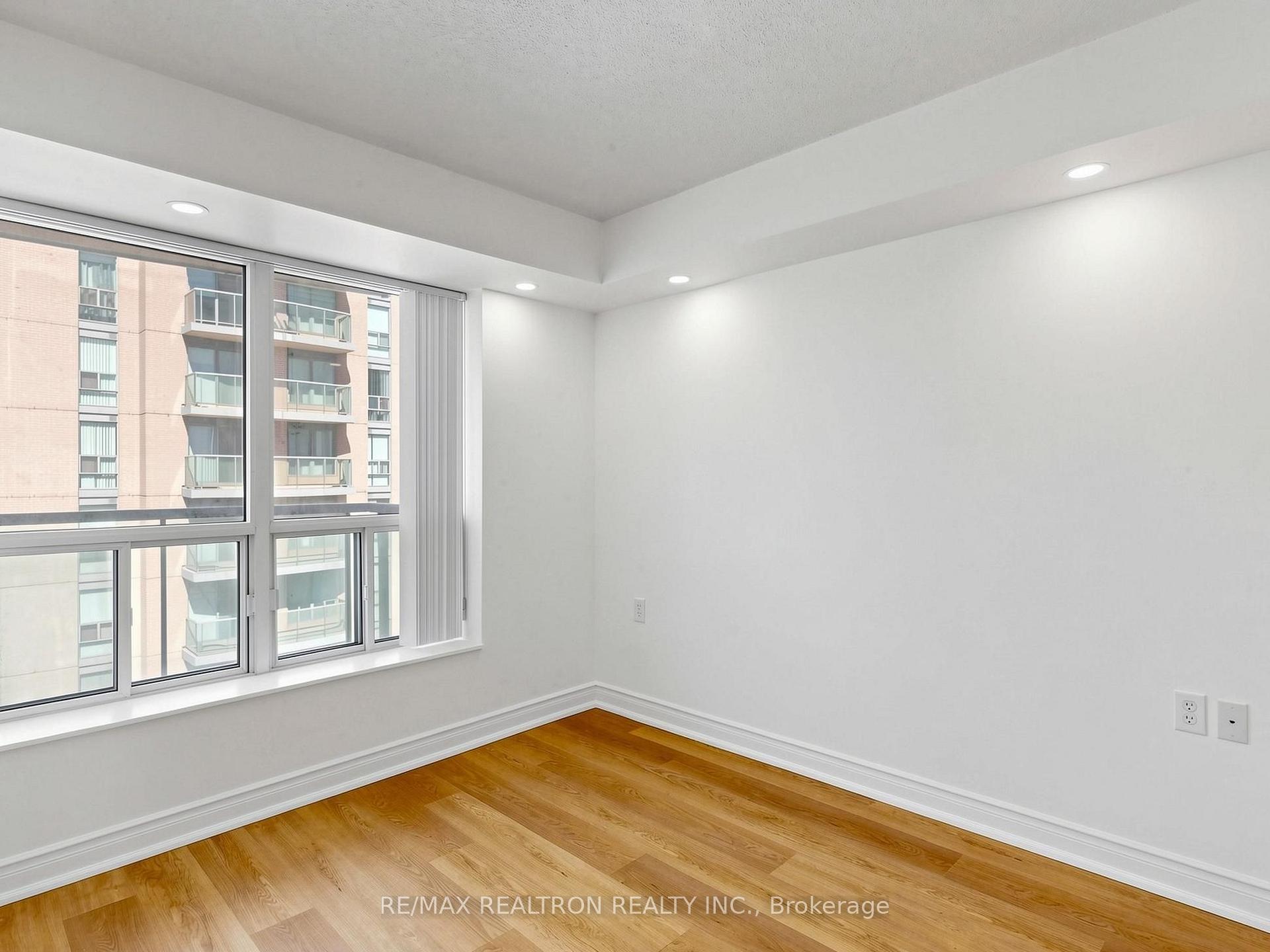 Photo 9 of Unit LPH03, 20 Olive Avenue, North York, Willowdale East — HOMEH