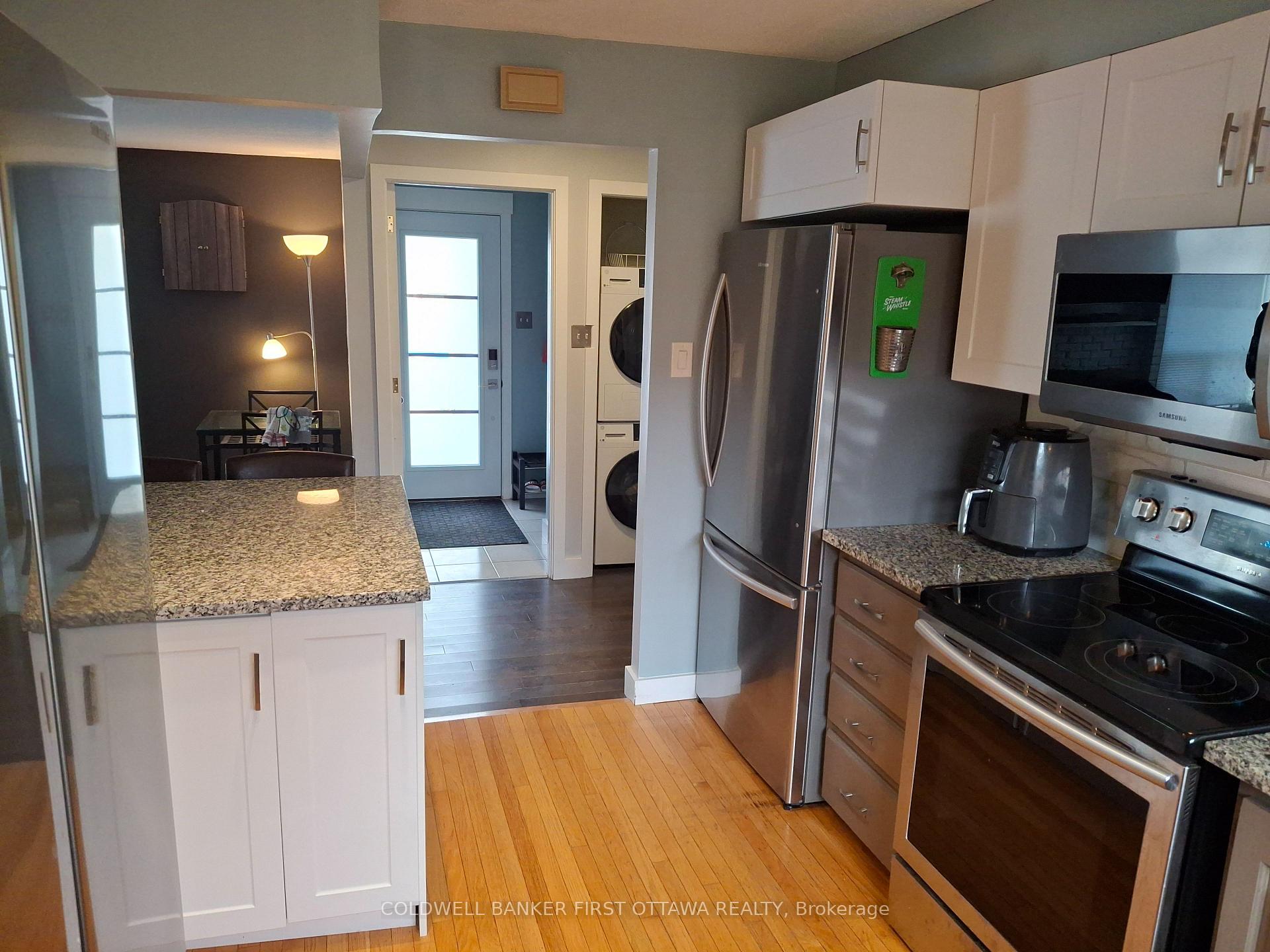 Photo 8 of 30 Lansfield Way, Ottawa, Tanglewood — HOMEH