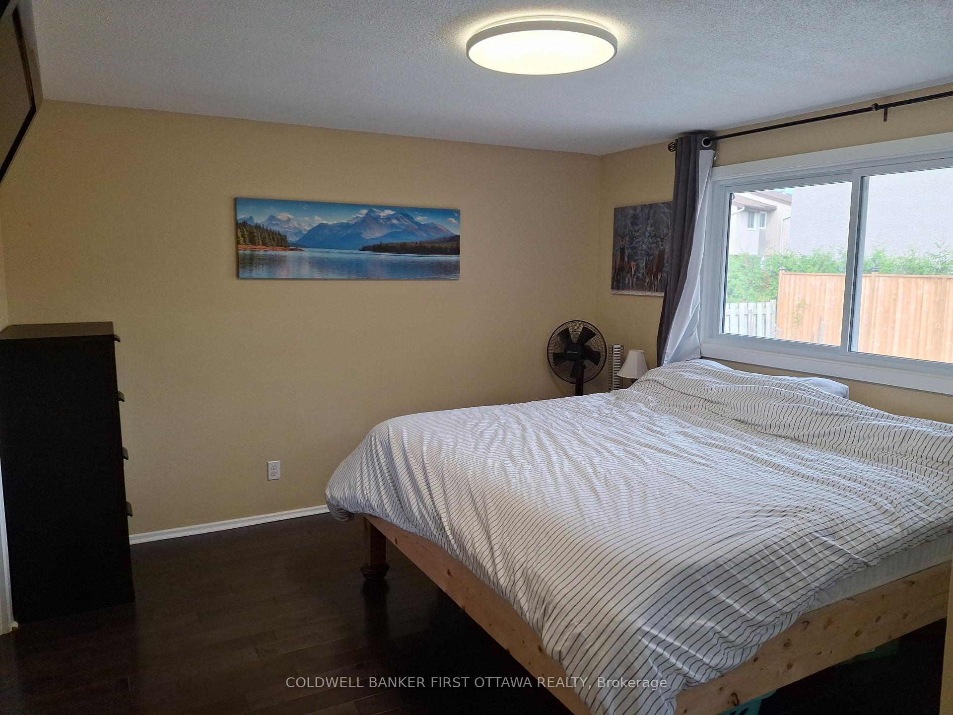 Photo 11 of 30 Lansfield Way, Ottawa, Tanglewood — HOMEH