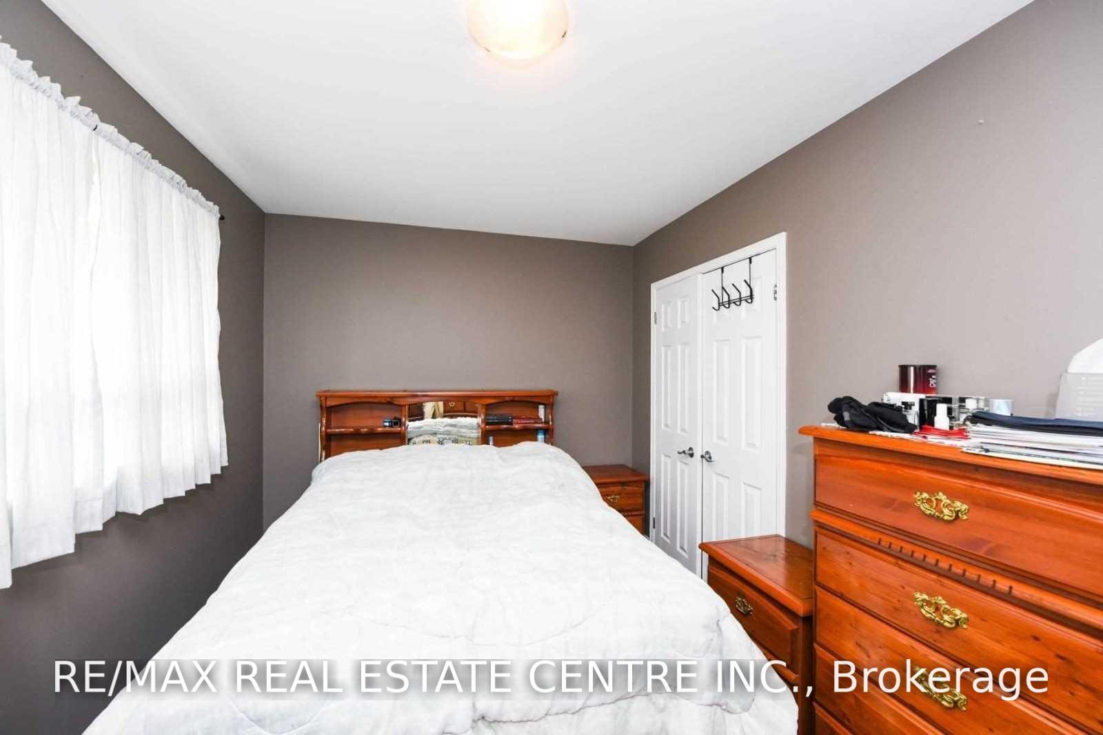 Photo 9 of Unit Upper, 19 Alderbury Crescent, Brampton, Avondale — HOMEH