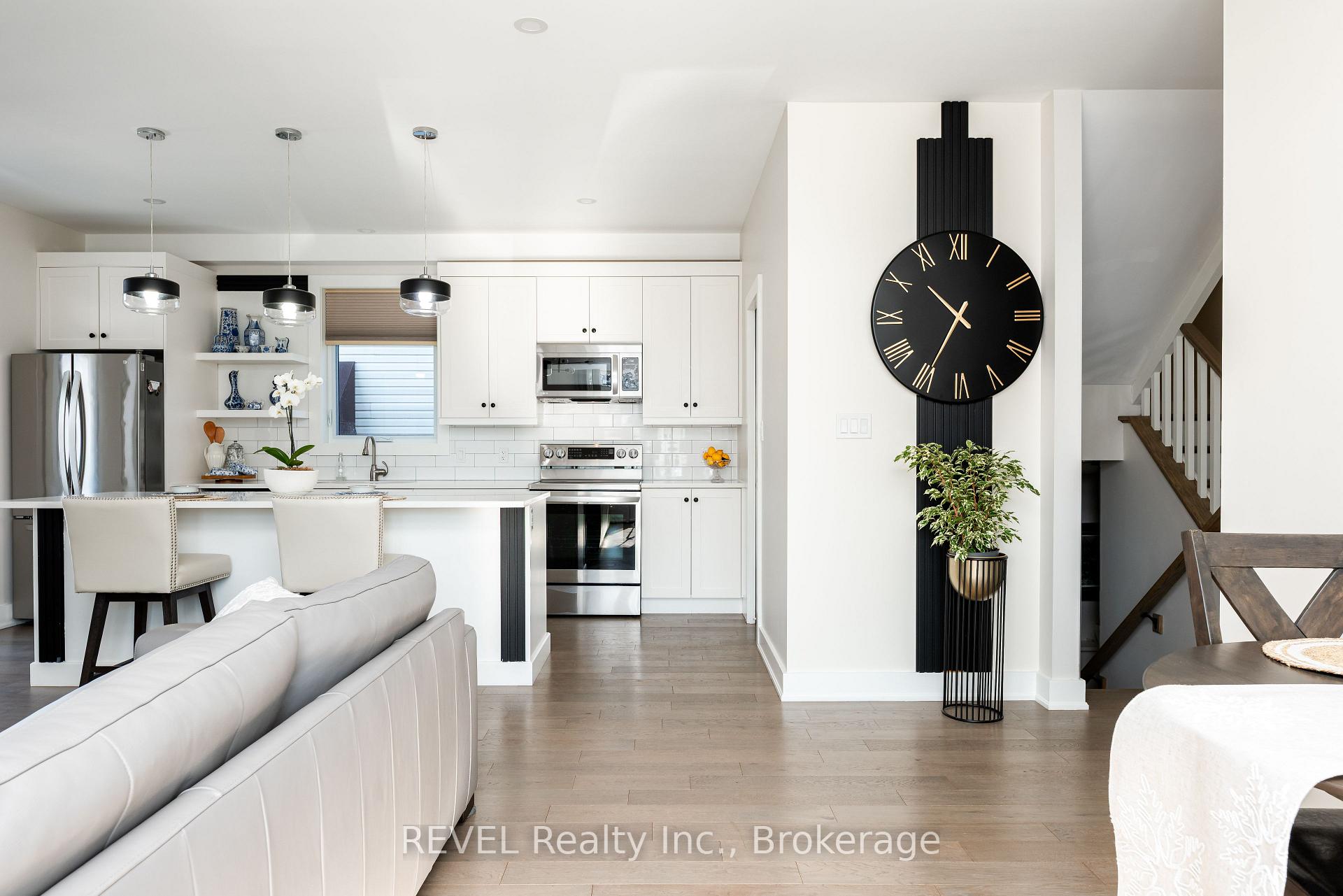 Photo 12 of 1 Princeton Common Street, St. Catharines, Lakeport — HOMEH