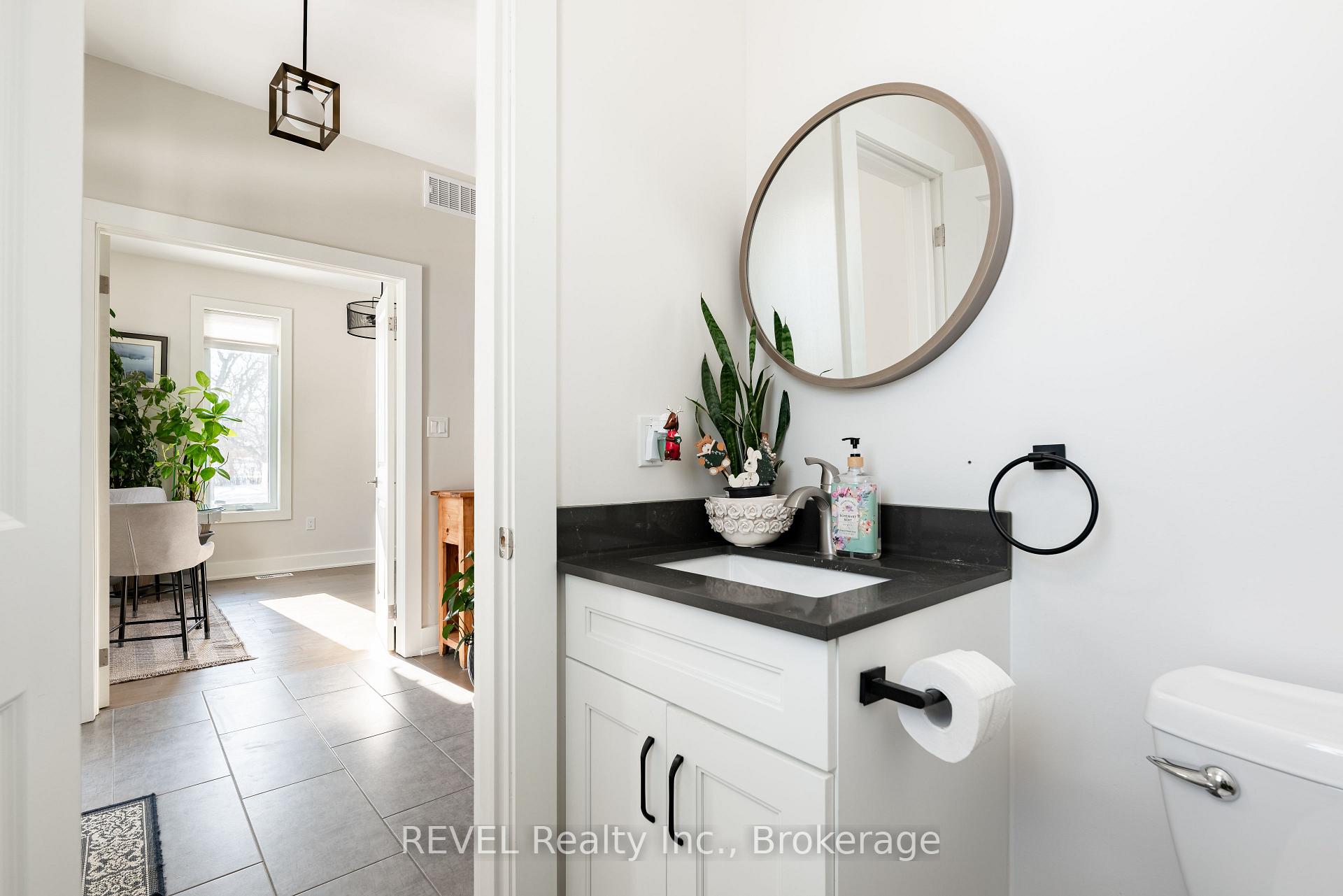 Photo 24 of 1 Princeton Common Street, St. Catharines, Lakeport — HOMEH