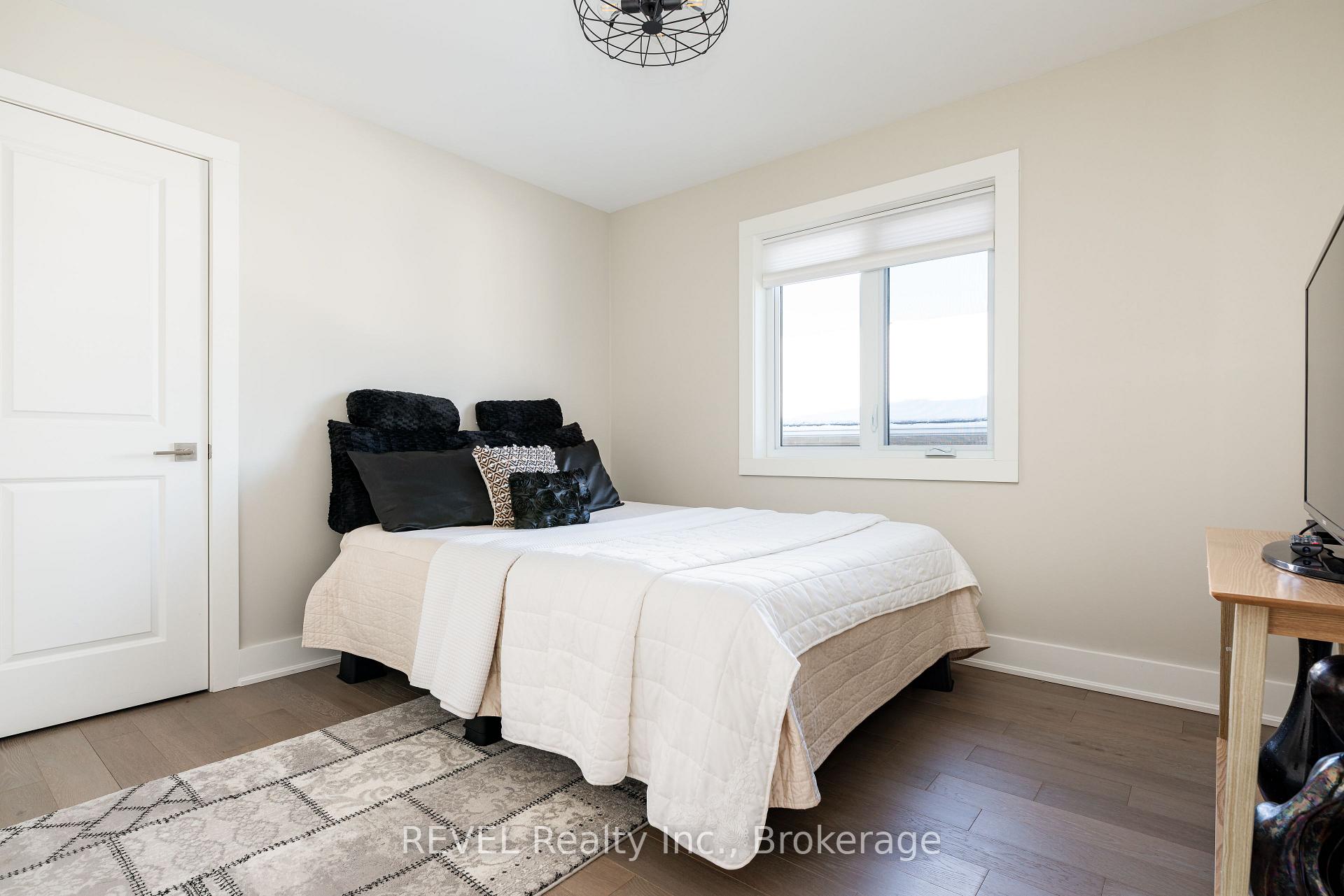 Photo 28 of 1 Princeton Common Street, St. Catharines, Lakeport — HOMEH