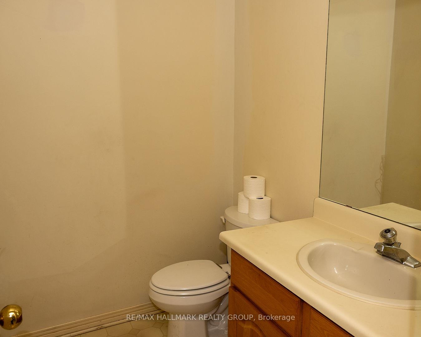 Photo 11 of 15 Birchdale Avenue, Ottawa, Bayshore — HOMEH