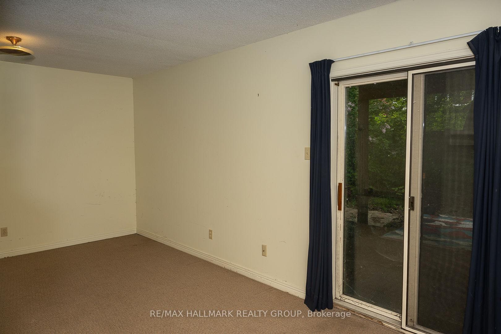 Photo 13 of 15 Birchdale Avenue, Ottawa, Bayshore — HOMEH
