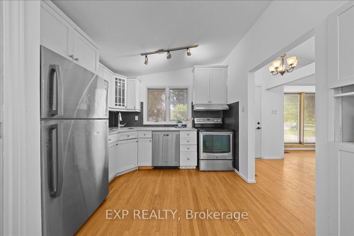 Photo 16 of 2335 Harding Road, Ottawa, Elmvale Acres/Urbandale — HOMEH