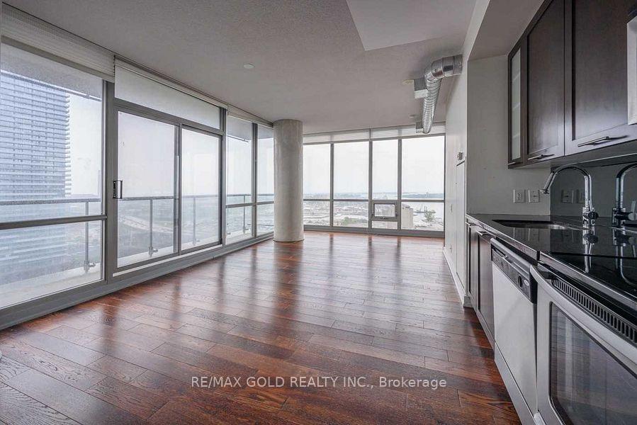 Photo 1 of Unit 1904, 33 Mill Street, Toronto, Waterfront Communities — HOMEH