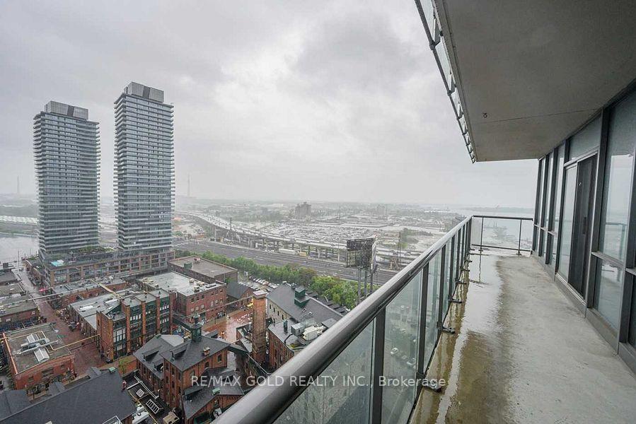 Photo 2 of Unit 1904, 33 Mill Street, Toronto, Waterfront Communities — HOMEH