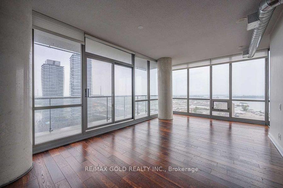 Photo 11 of Unit 1904, 33 Mill Street, Toronto, Waterfront Communities — HOMEH