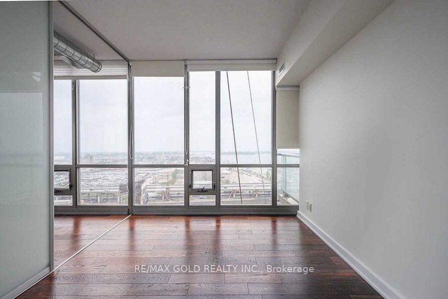 Photo 14 of Unit 1904, 33 Mill Street, Toronto, Waterfront Communities — HOMEH