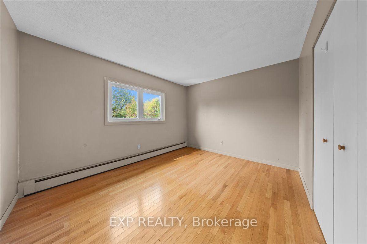 Photo 9 of 1164 Stagecoach Road, Ottawa, Greely — HOMEH