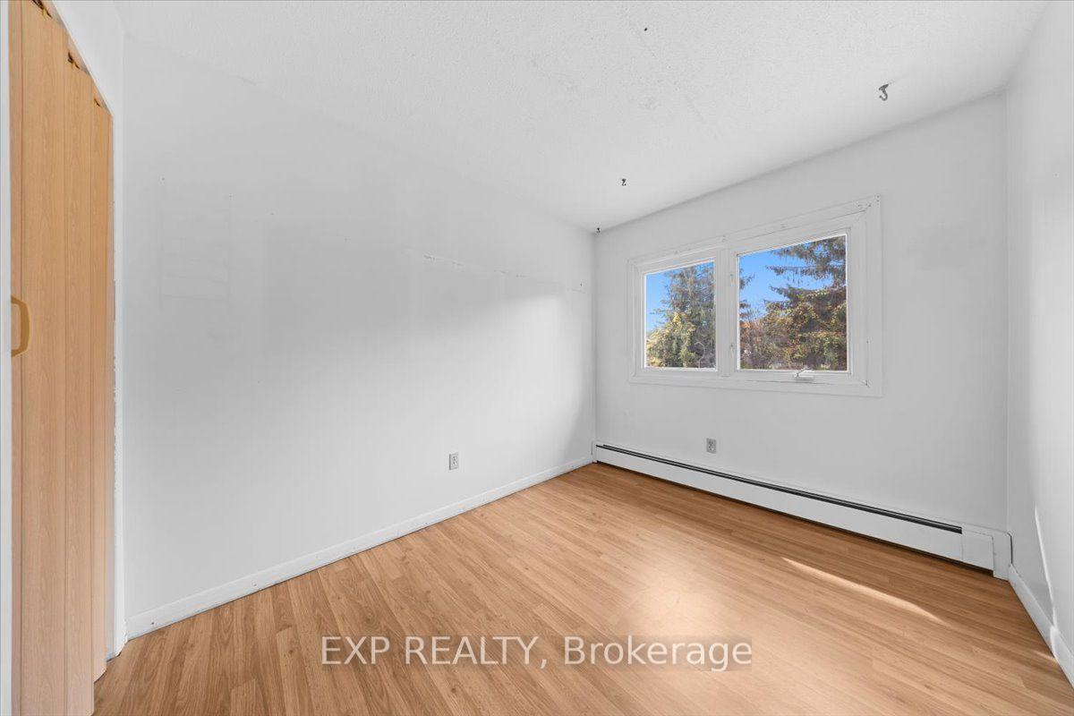 Photo 12 of 1164 Stagecoach Road, Ottawa, Greely — HOMEH