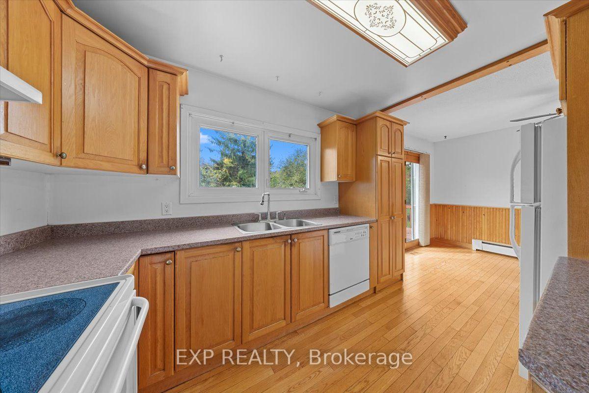 Photo 19 of 1164 Stagecoach Road, Ottawa, Greely — HOMEH