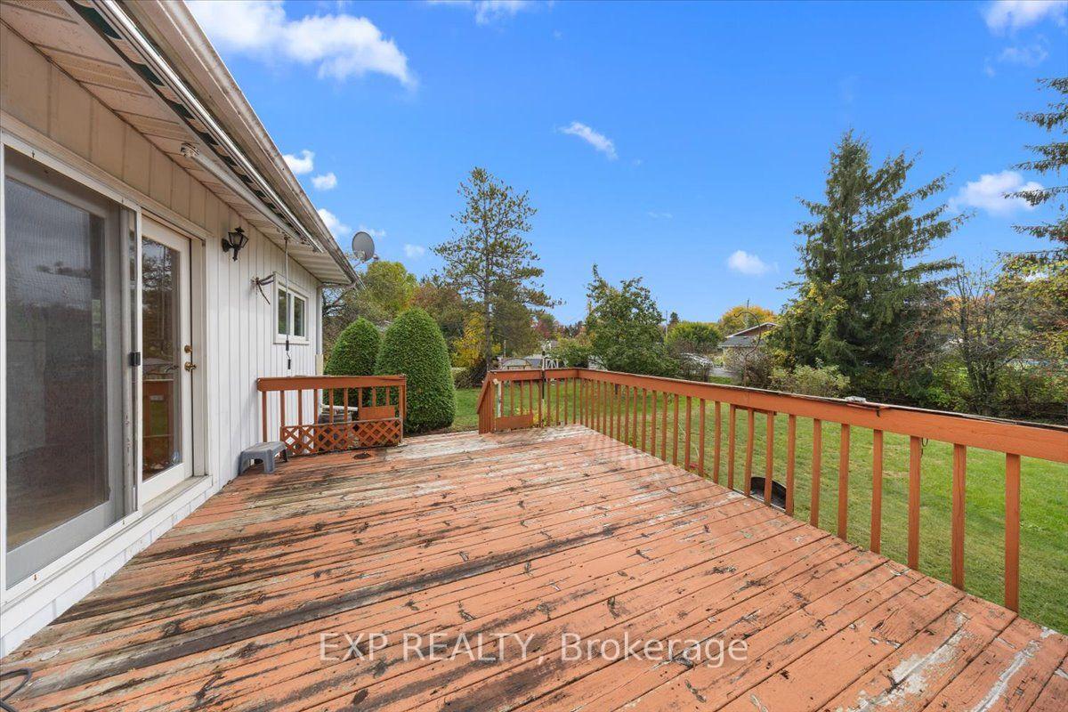 Photo 37 of 1164 Stagecoach Road, Ottawa, Greely — HOMEH